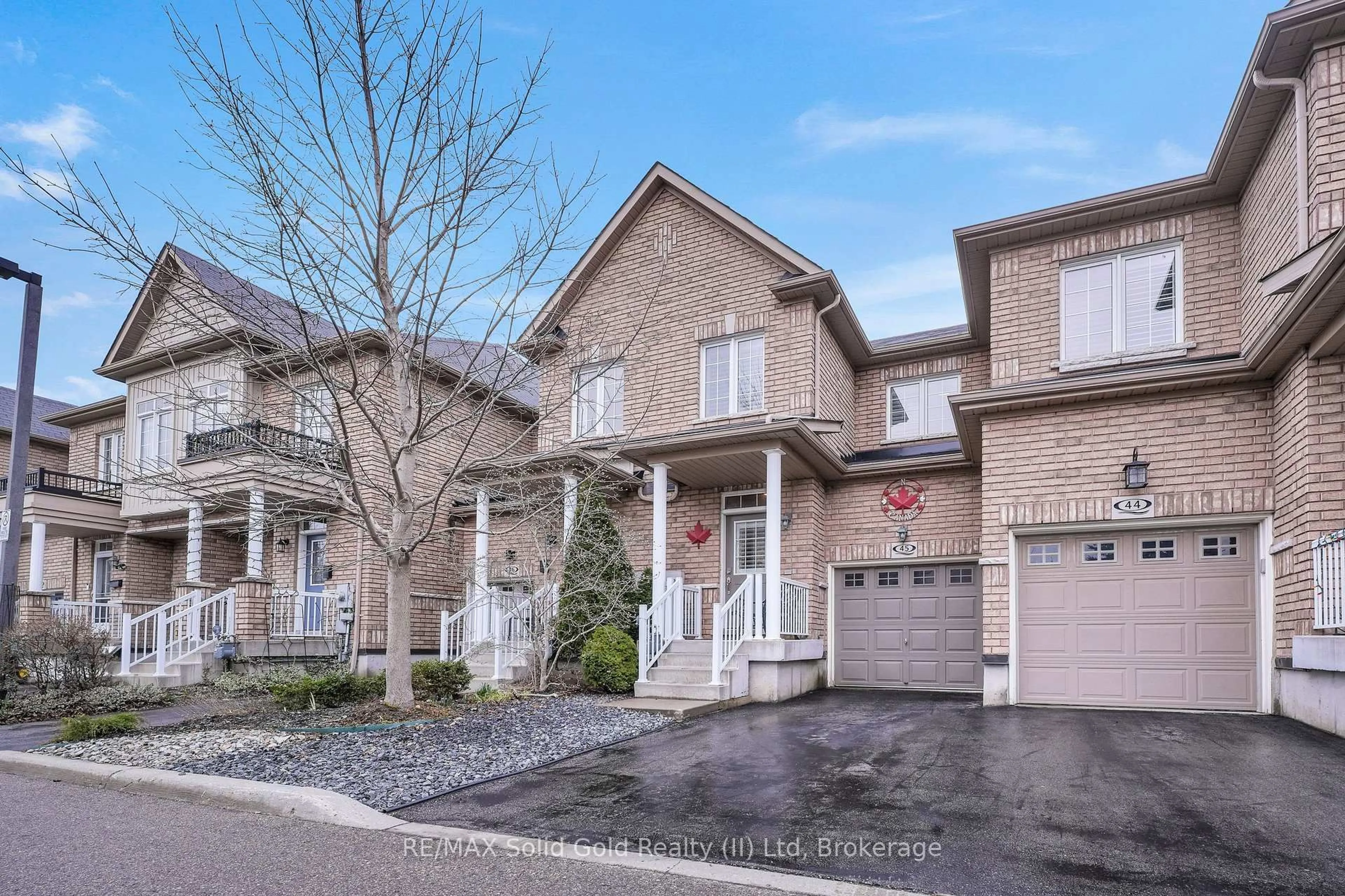 Home with brick exterior material, street for 110 Highland Rd #45, Kitchener Ontario N2M 3S1