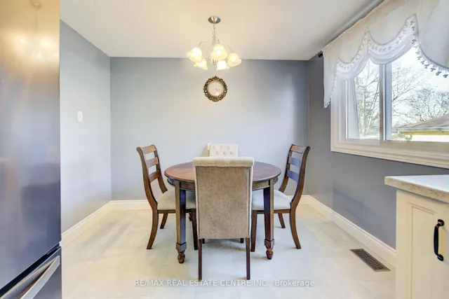 Additional image 39 of 26 Cluthe Cres