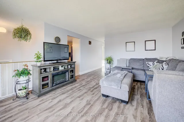 Additional image 44 of 26 Cluthe Cres
