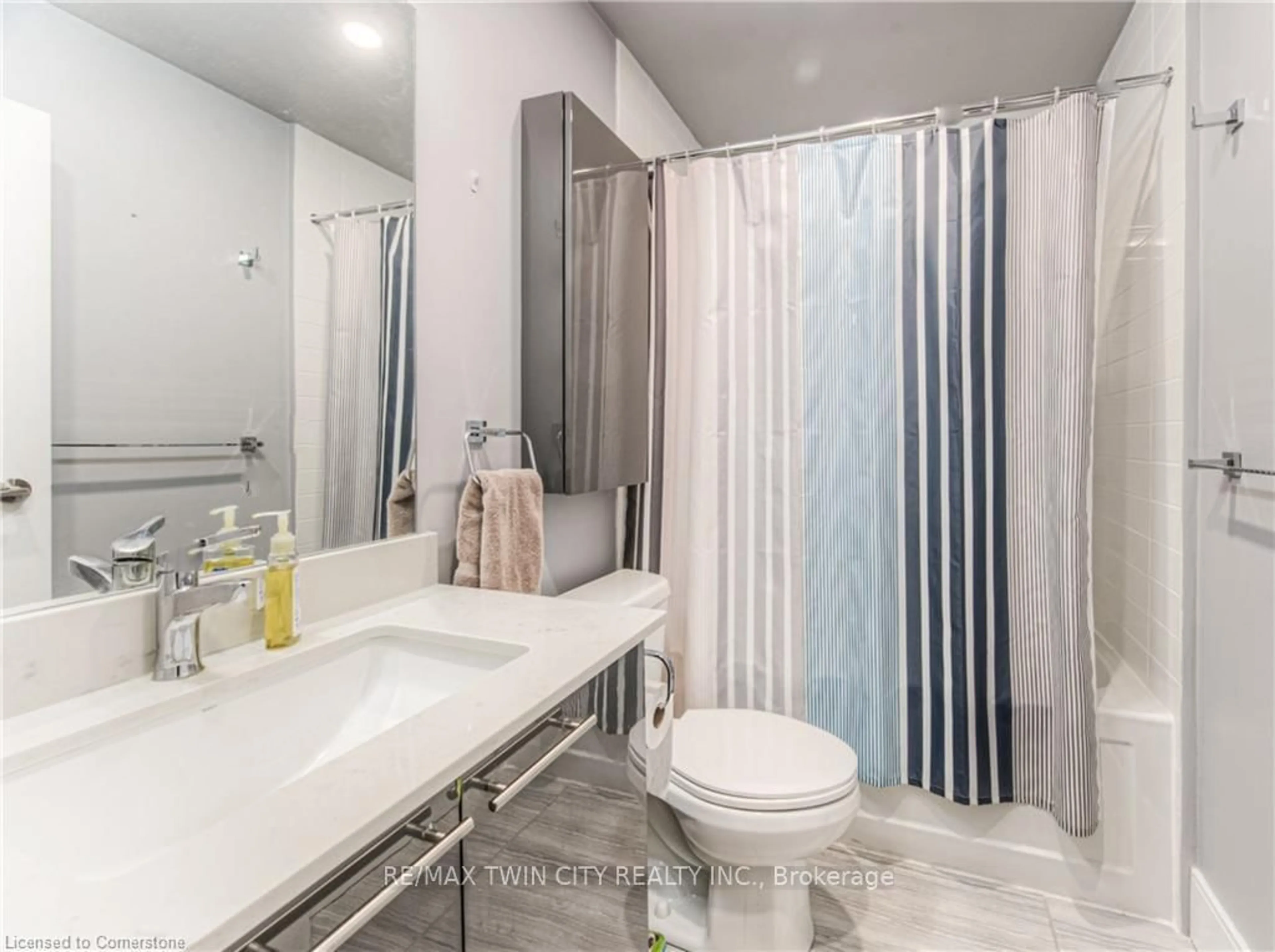 Standard bathroom, ceramic/tile floor for 15 Prince Albert Blvd #210, Kitchener Ontario N2H 0C2