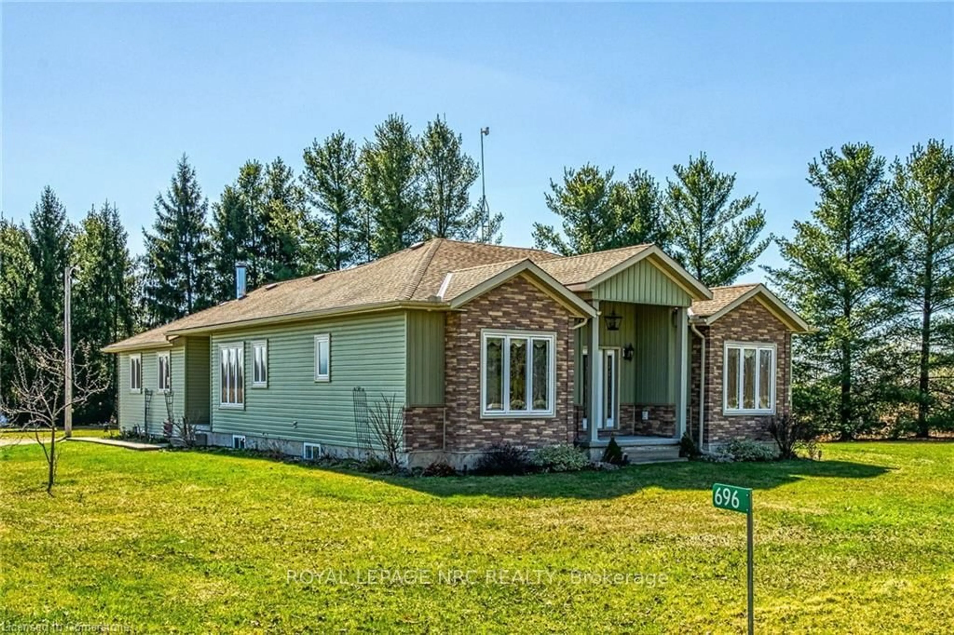Unknown for 696 Marshagen Rd, Haldimand Ontario N1A 2W2