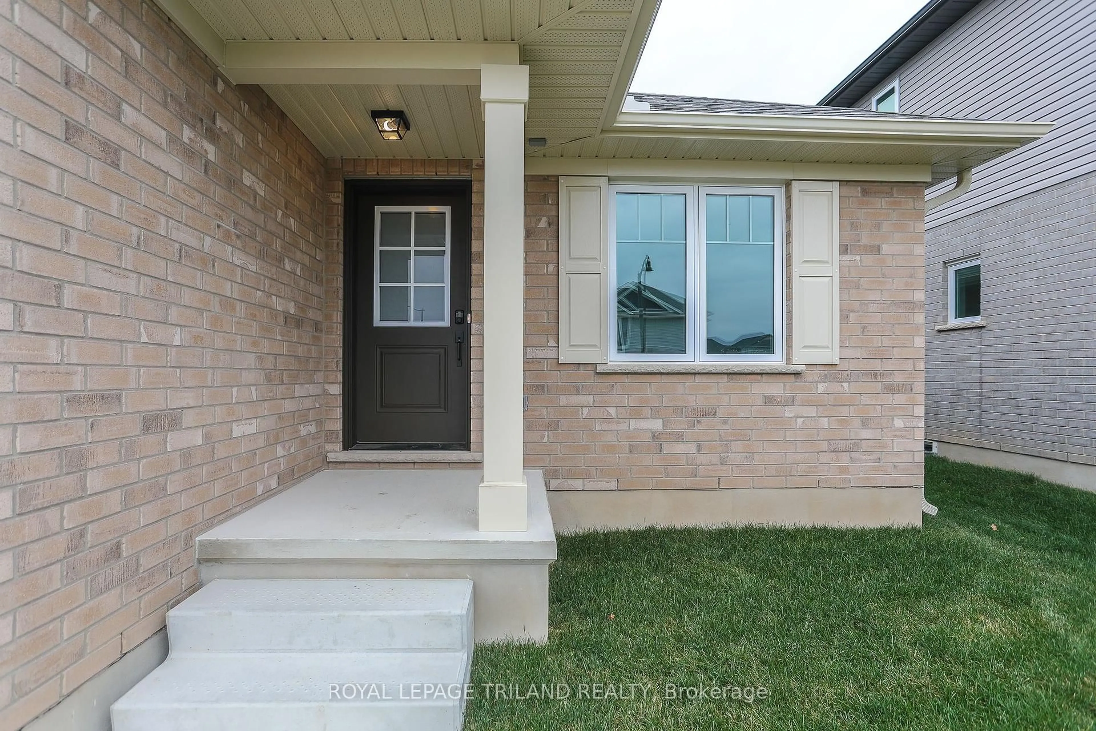 Unknown for 10 SILVERLEAF Path, St. Thomas Ontario N5R 0N6