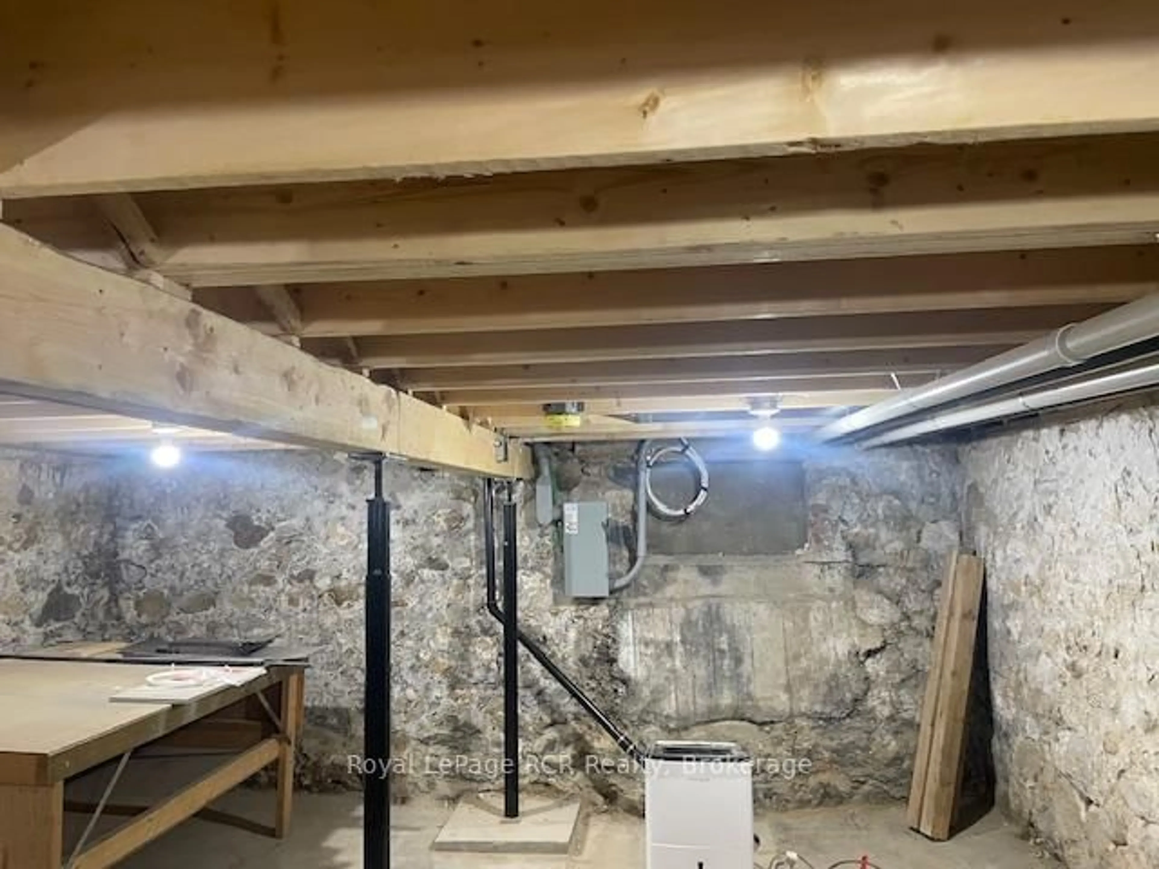 A pic of a room for 330 William St, Wellington North Ontario N0G 2L3