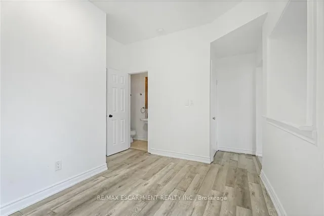 Additional property image - 26 Madison Ave