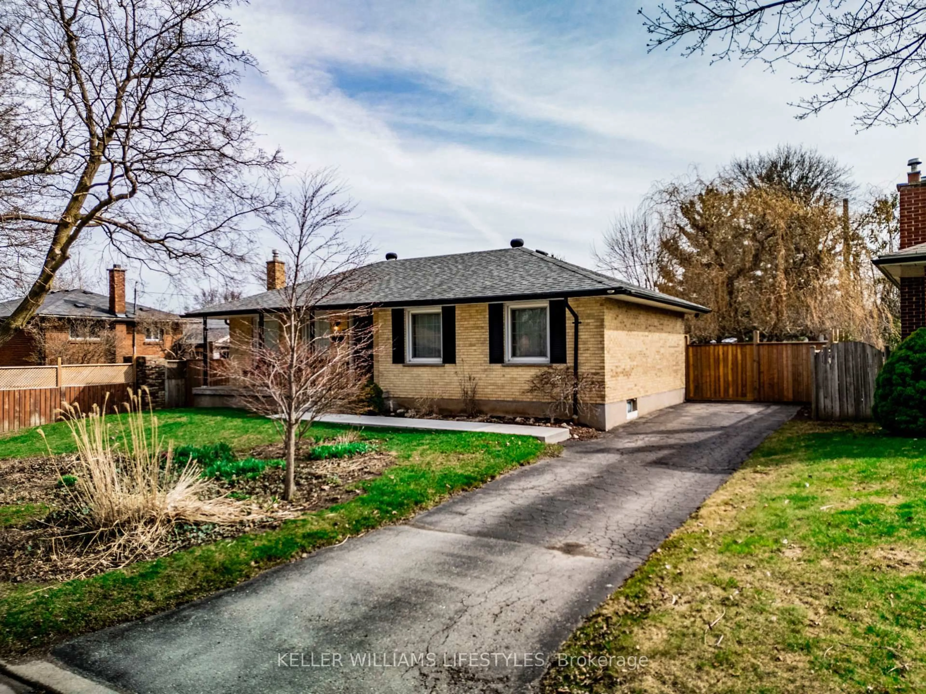 Home with brick exterior material, street for 38 AFTON Rd, London South Ontario N5Z 4A1