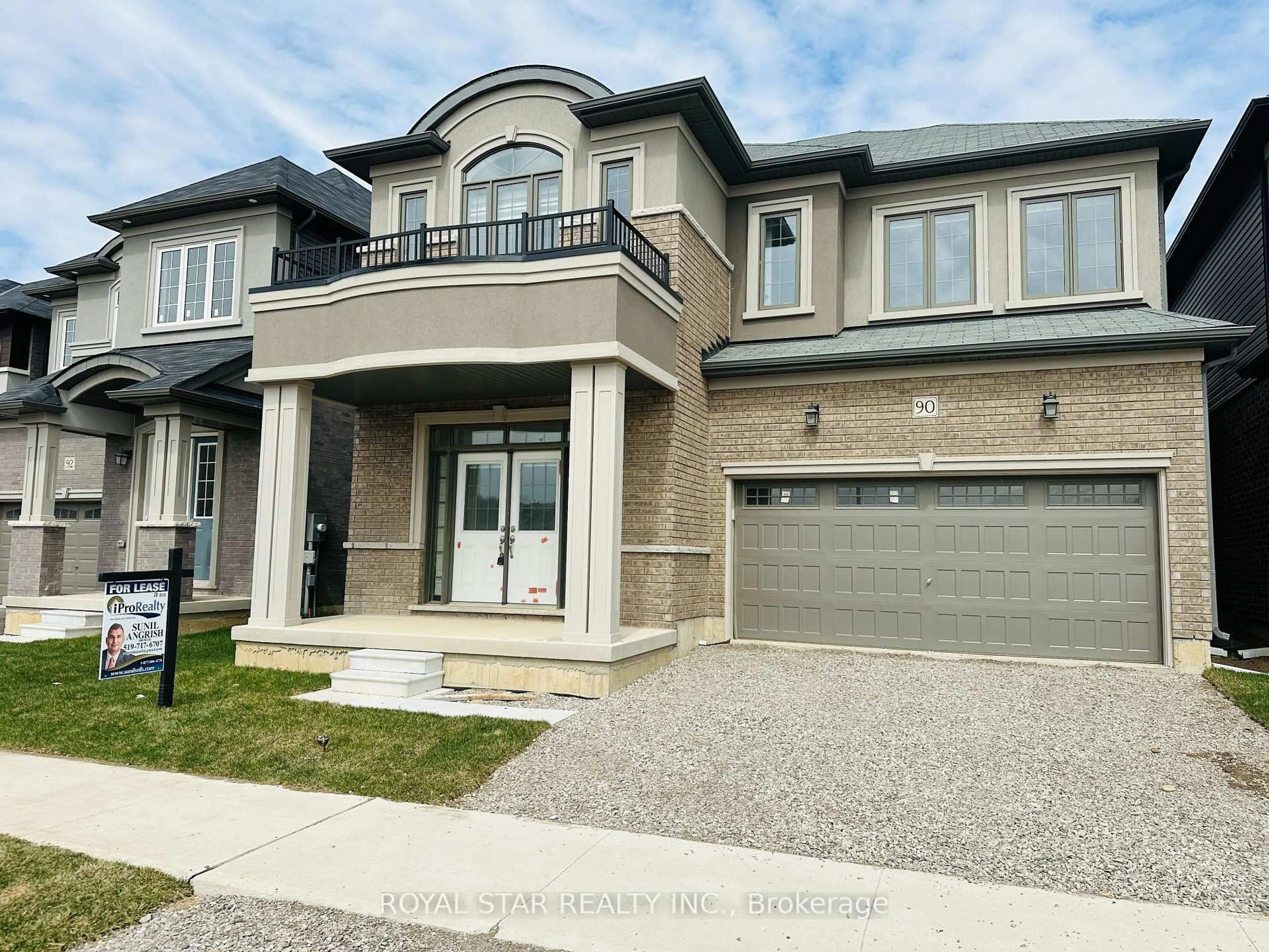Home with brick exterior material, street for 90 Stauffer Rd, Brantford Ontario N3V 0B5