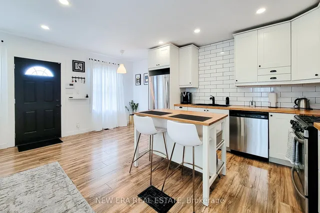 Additional property image - 18 Ellis Ave