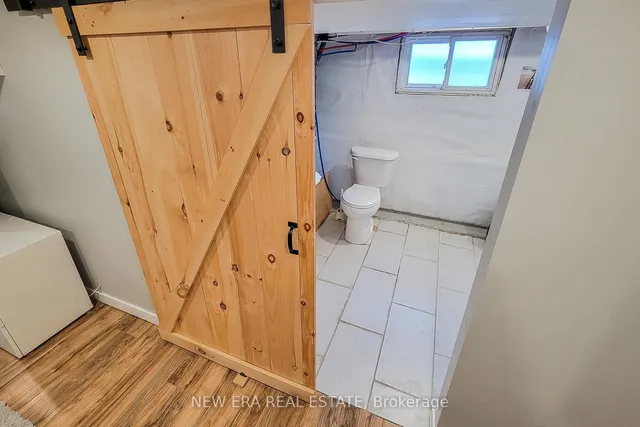 Additional property image - 18 Ellis Ave