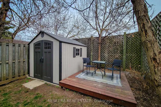 Additional property image - 18 Ellis Ave