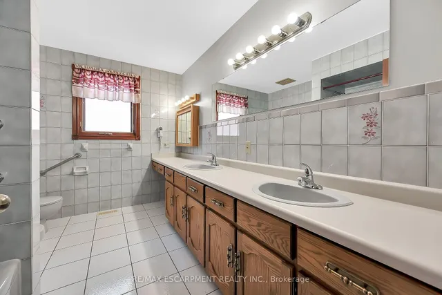 Additional property image - 54 Ridley Dr