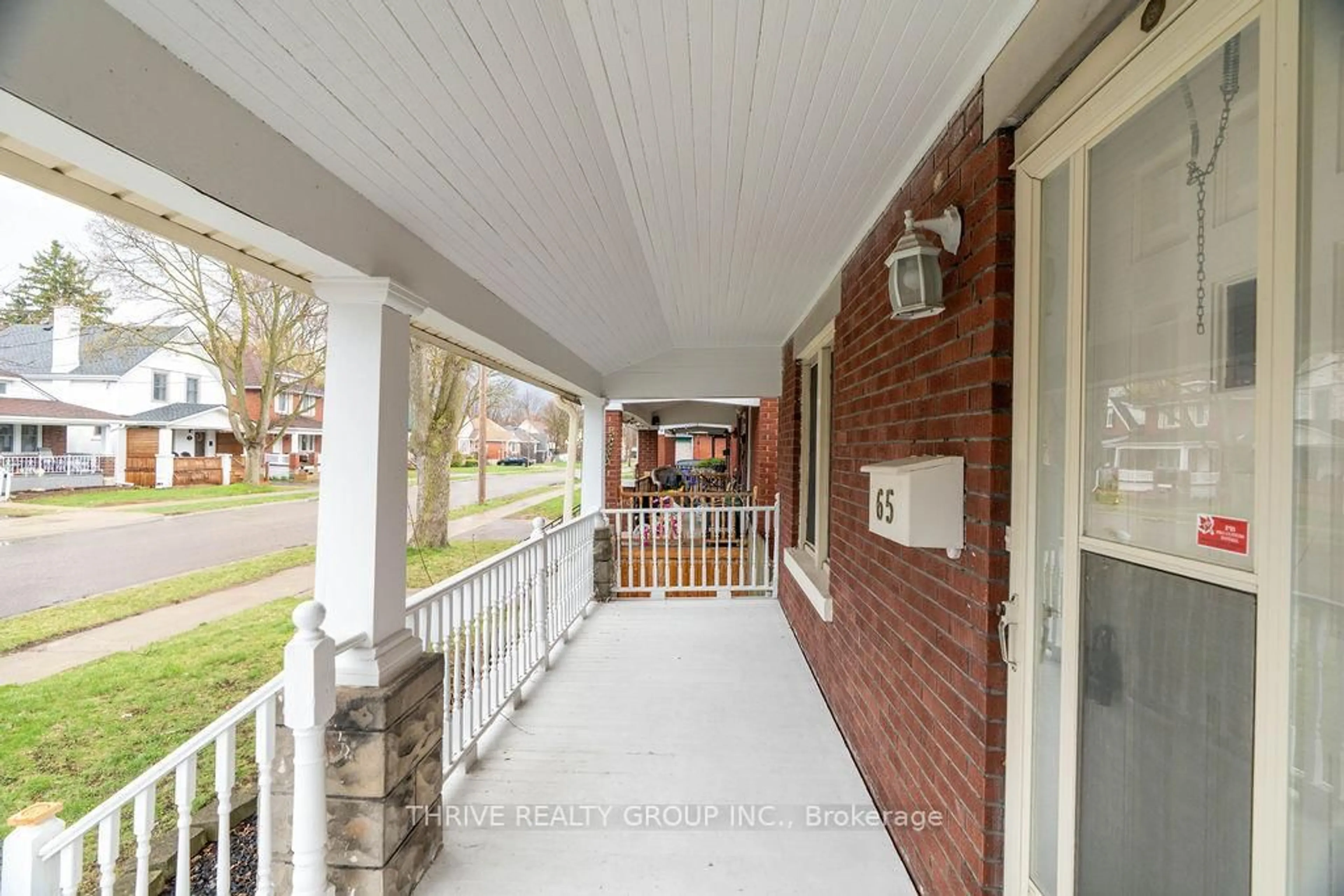 Unknown for 65 Beattie Ave, London East Ontario N5W 2P1