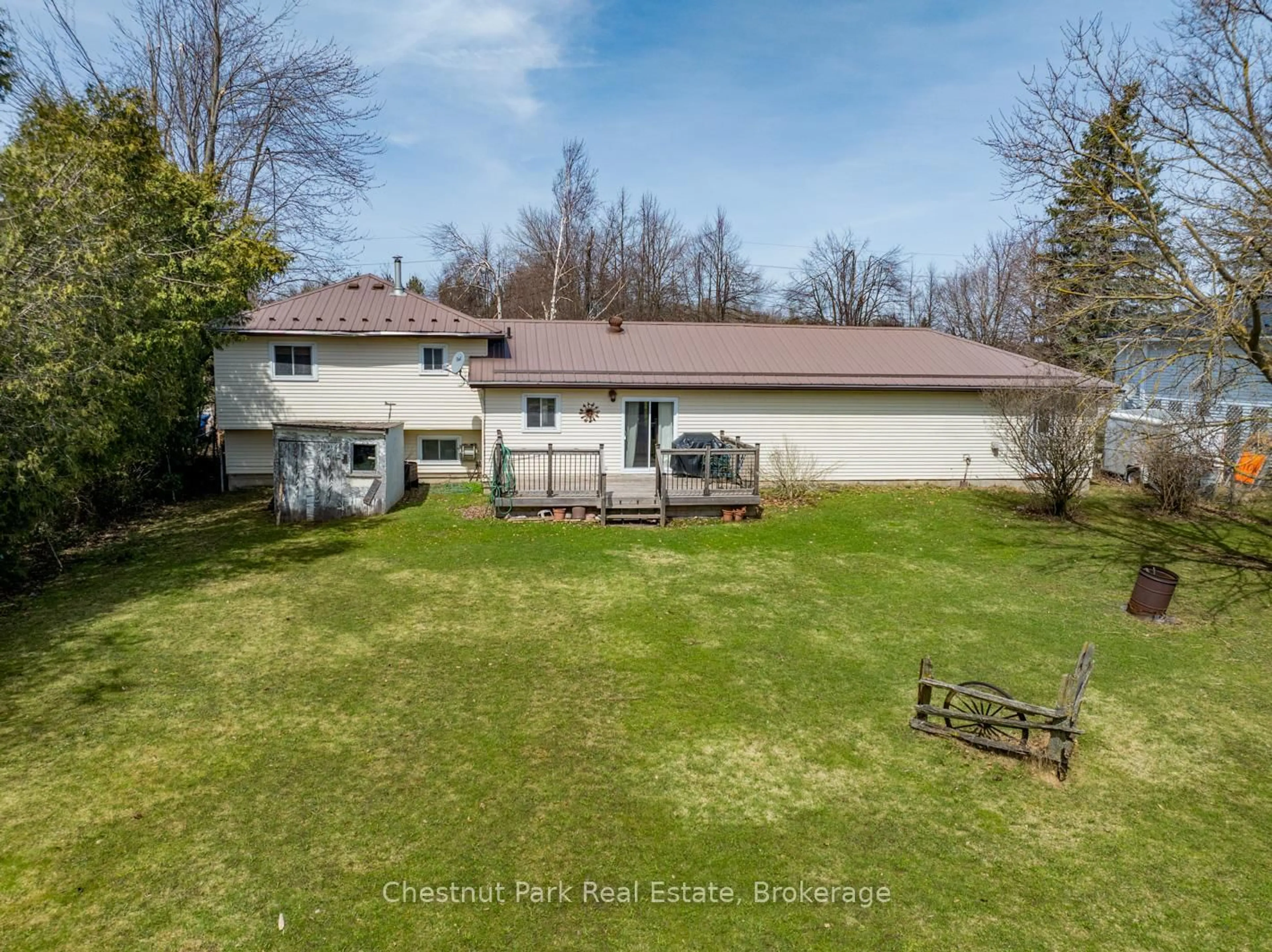 A pic from outside/outdoor area/front of a property/back of a property/a pic from drone, water/lake/river/ocean view for 380 Main St, Southgate Ontario N0C 1B0