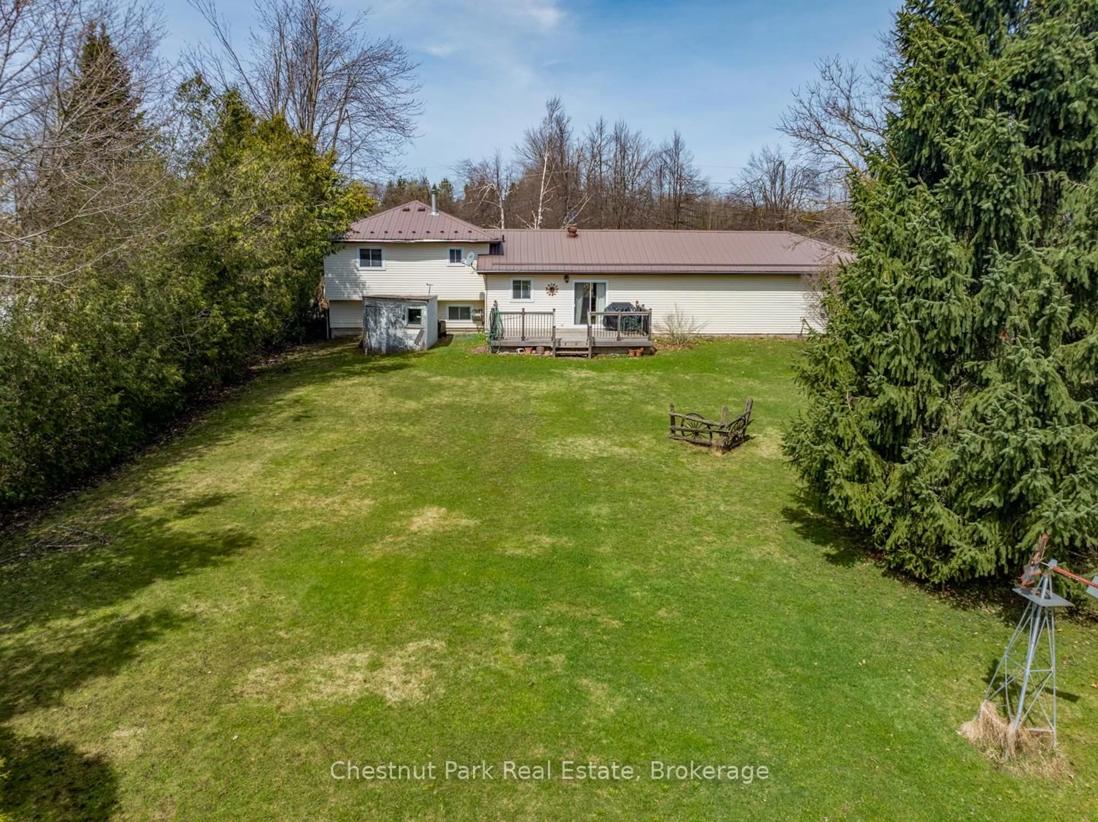 A pic from outside/outdoor area/front of a property/back of a property/a pic from drone, water/lake/river/ocean view for 380 Main St, Southgate Ontario N0C 1B0
