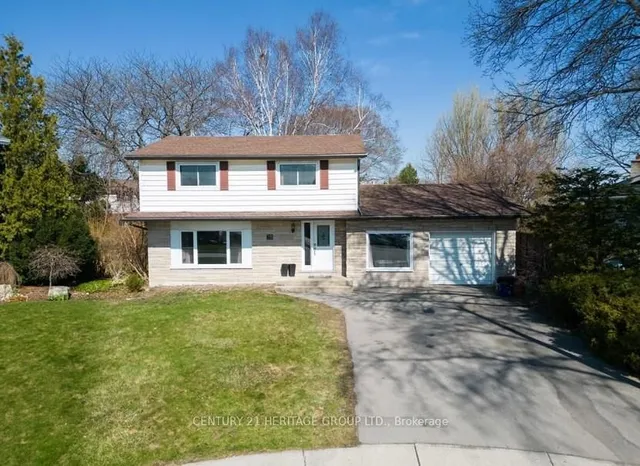 Additional property image - 10 Esquire Pl