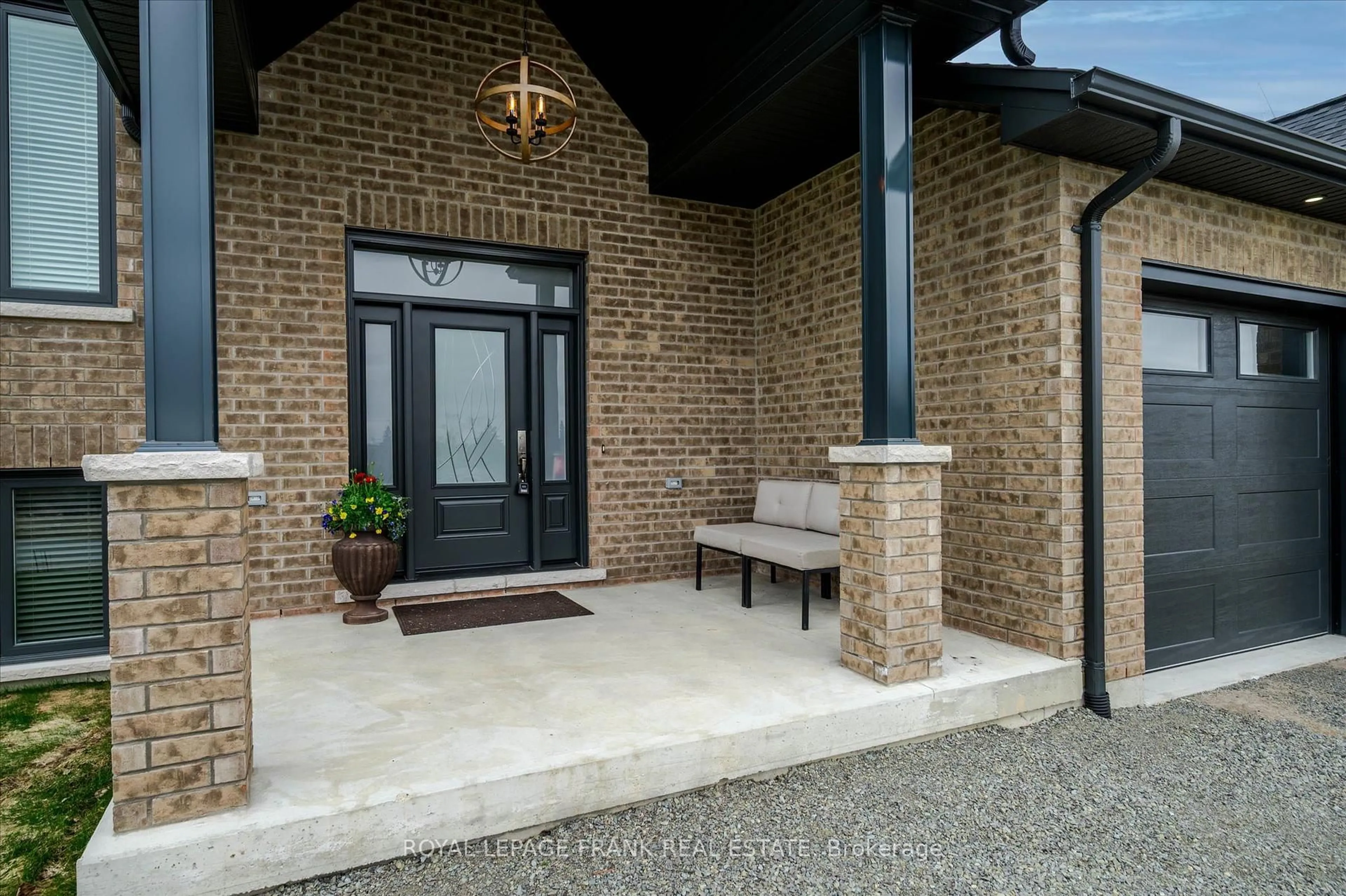 Indoor entryway for 1942 Davenport Rd, Cavan Monaghan Ontario L0A 1C0
