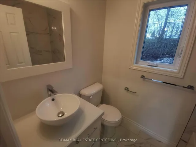 Additional image 7 of 164 Heiman St Unit 3B