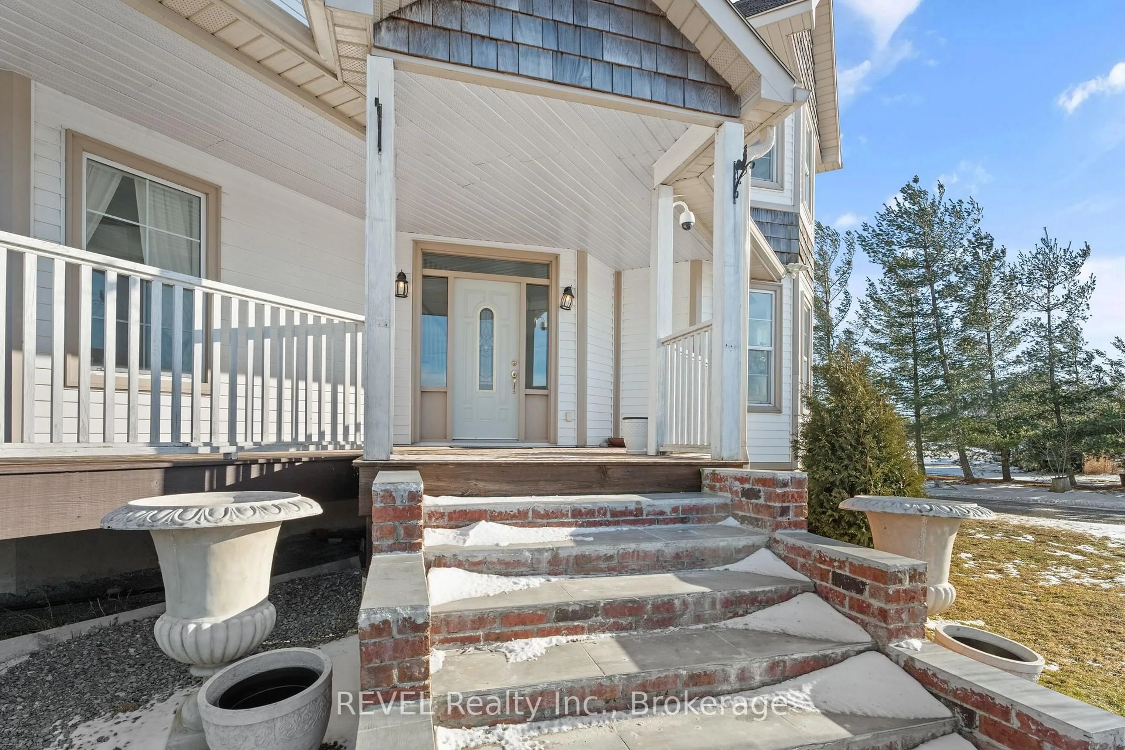 Unknown for 2378 North Shore Dr, Haldimand Ontario N0A 1K0