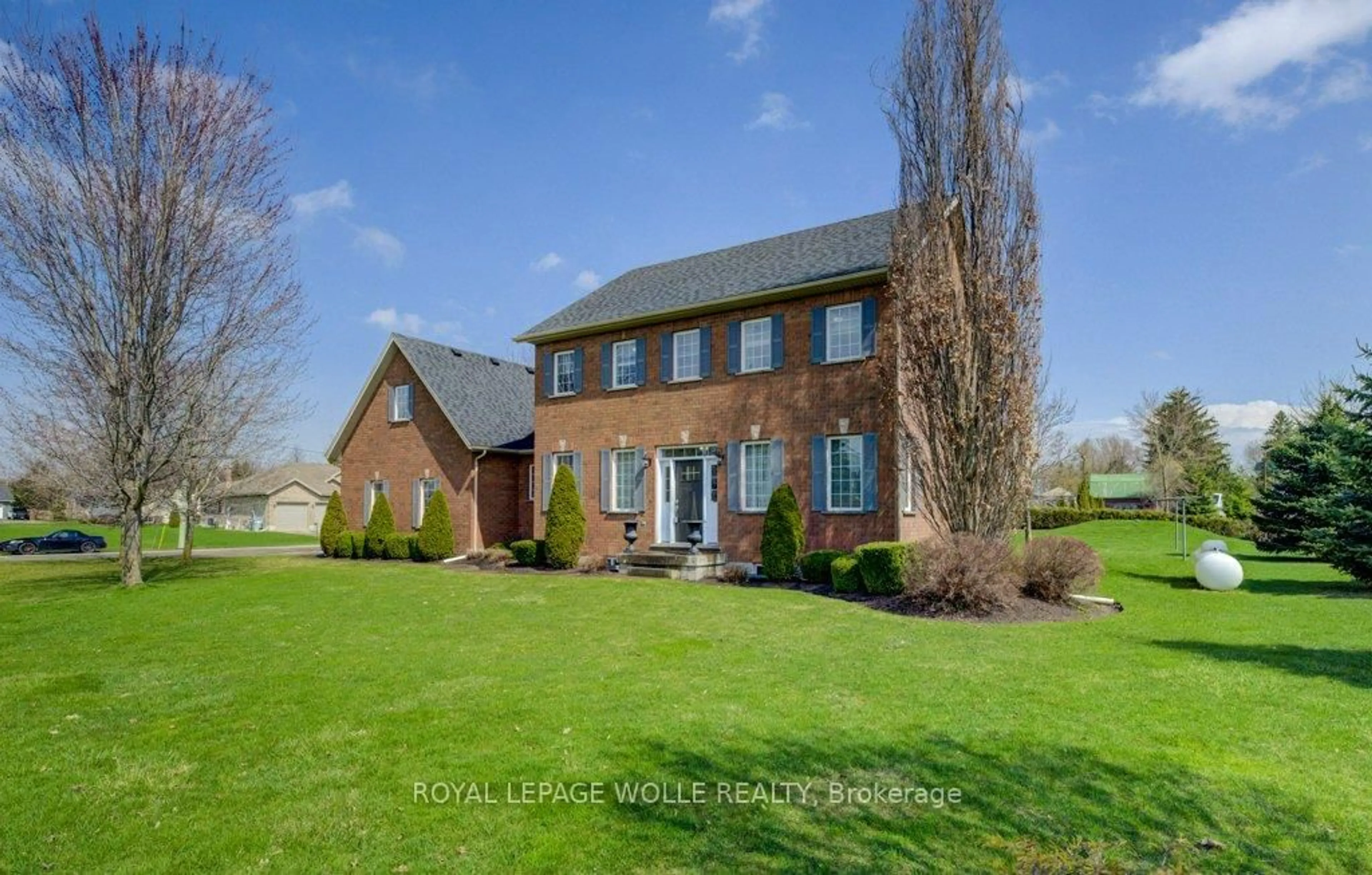 Home with brick exterior material, water/lake/river/ocean view for 4095 Princess St, Perth East Ontario N0K 1L0