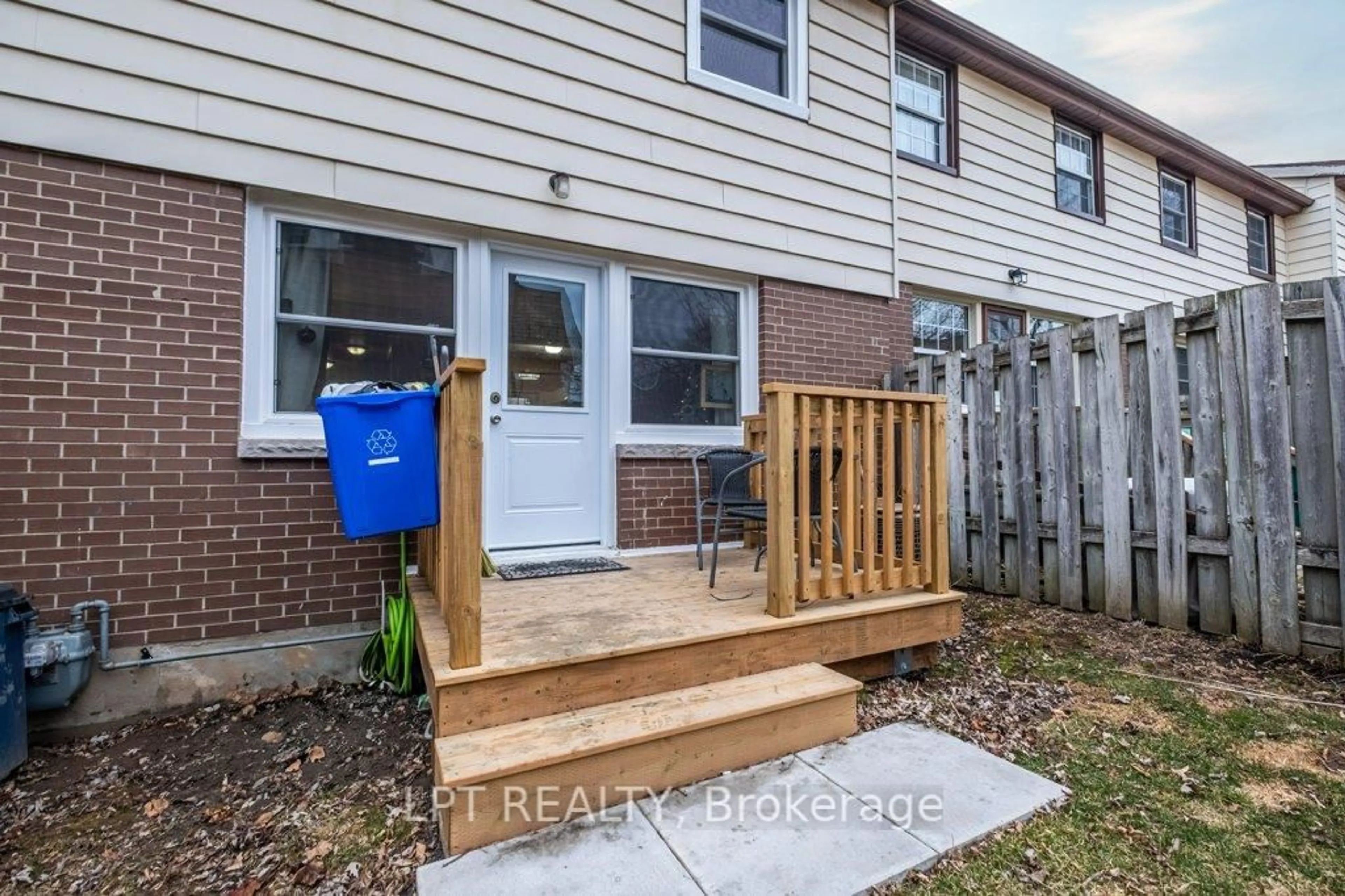 Unknown for 126 Notch Hill Rd #5, Kingston Ontario K7M 2X1
