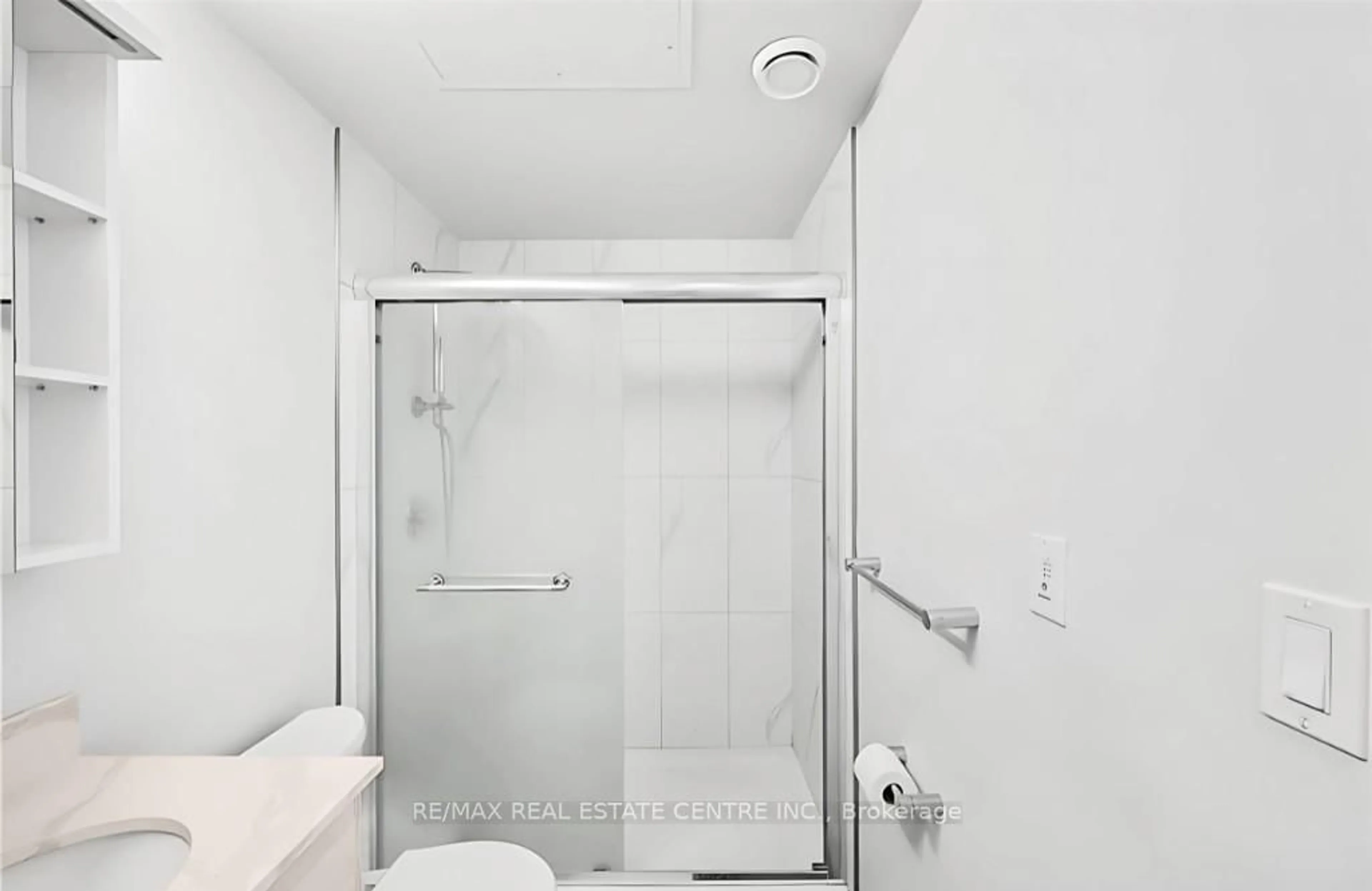 A pic of a room for 60 Frederick St #2505, Kitchener Ontario N2H 0C7