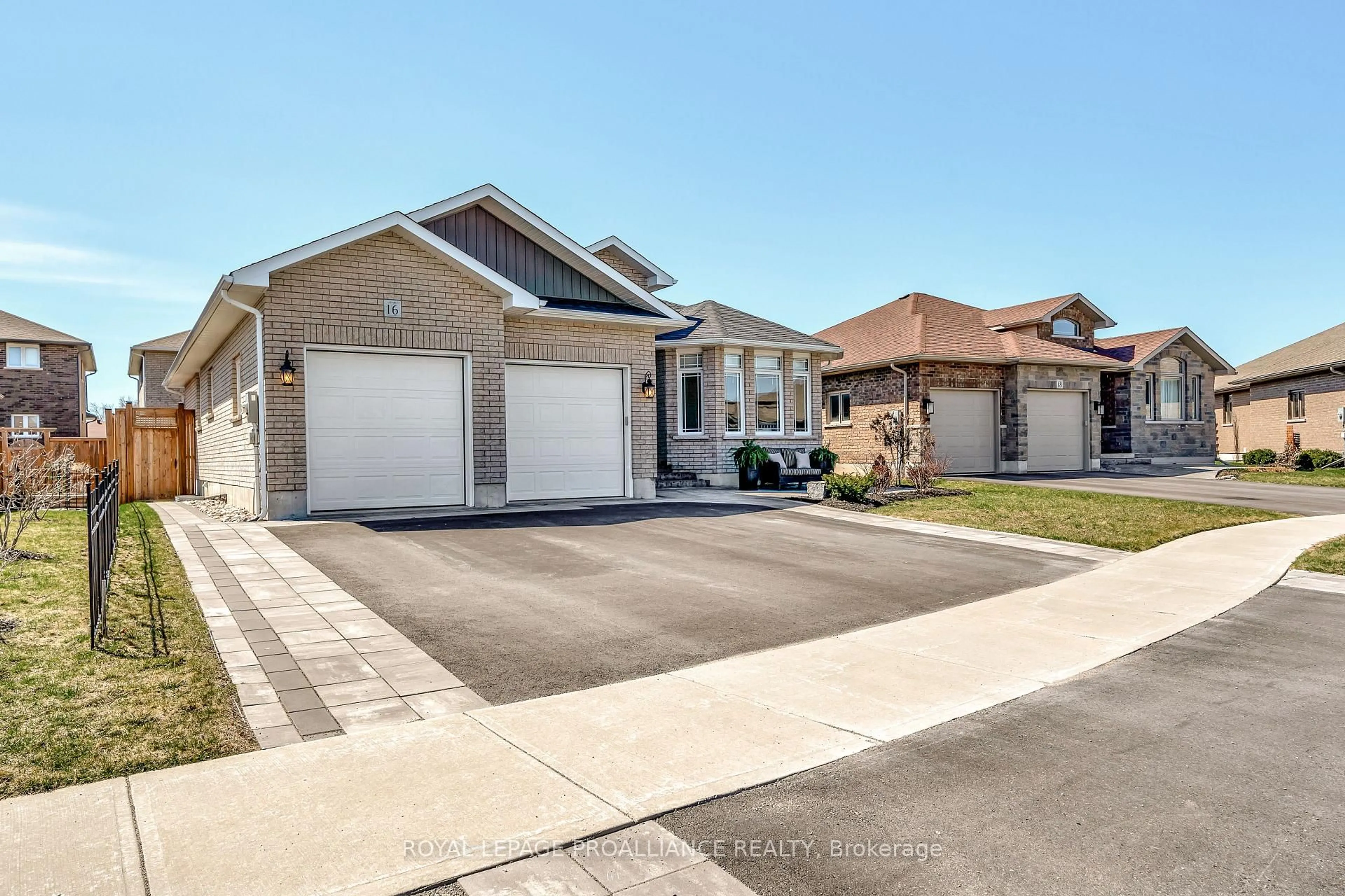 Unknown for 16 Hummingbird Dr, Belleville Ontario K8N 0H7