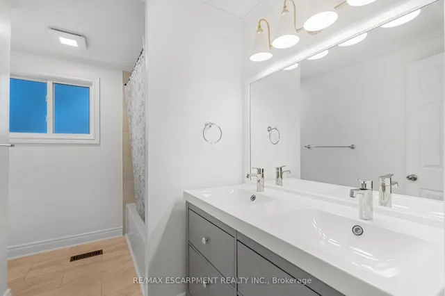 Additional property image - 1350 Limeridge Rd Unit 33