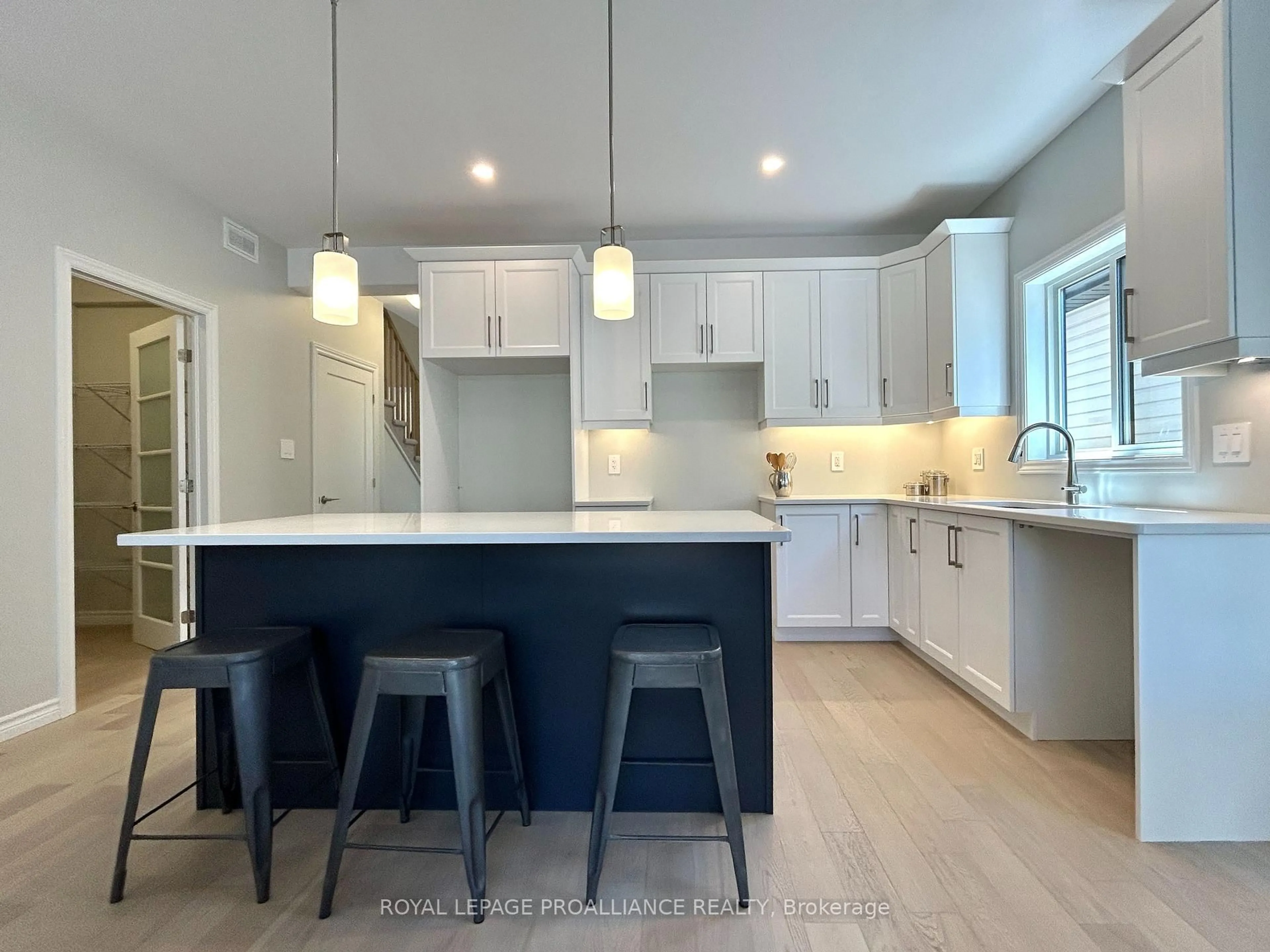 Open concept kitchen, unknown for 79 Athabaska Dr, Belleville Ontario K8N 0T1