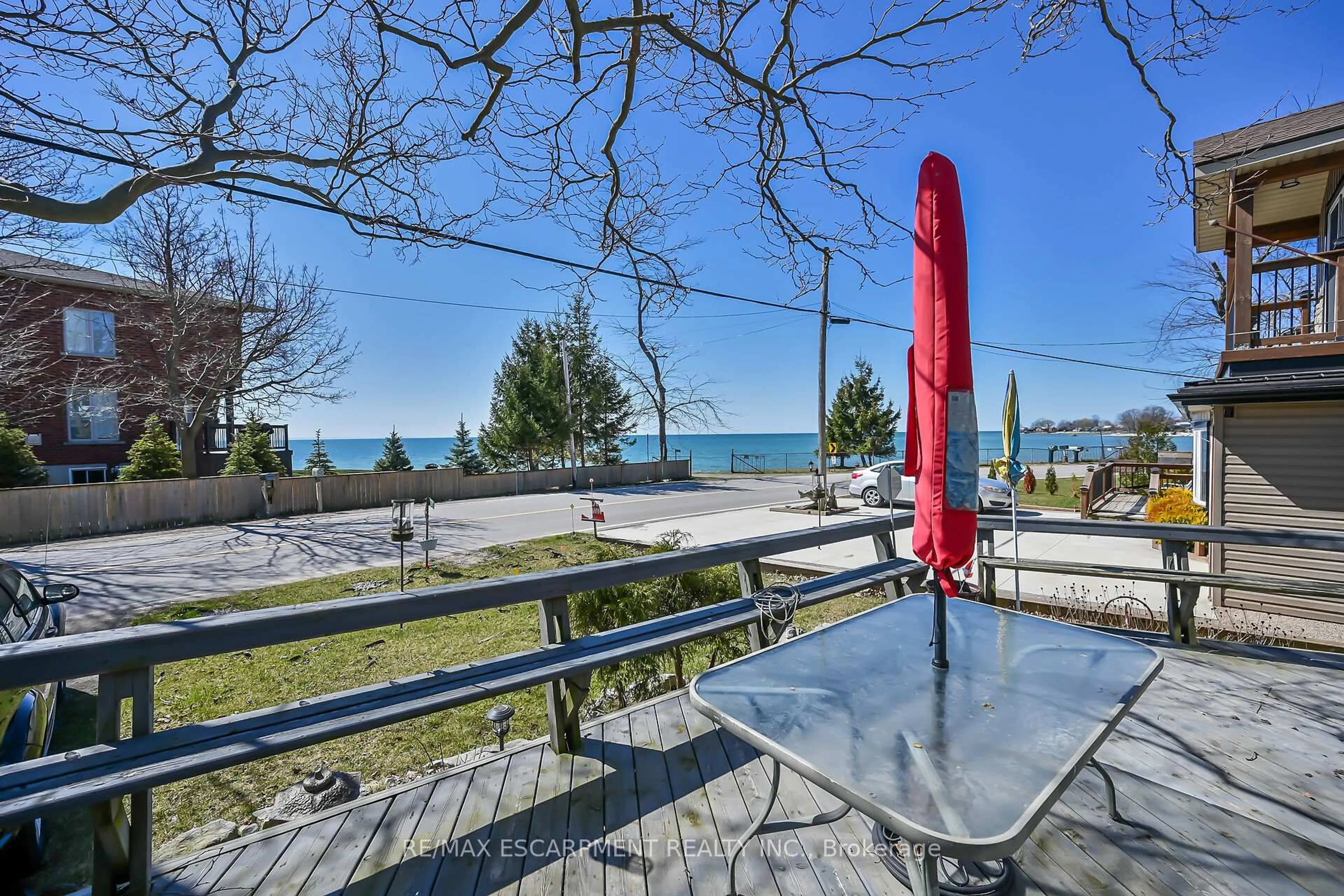 Patio, water/lake/river/ocean view for 271 BLUE WATER Pkwy, Haldimand Ontario N0A 1P0