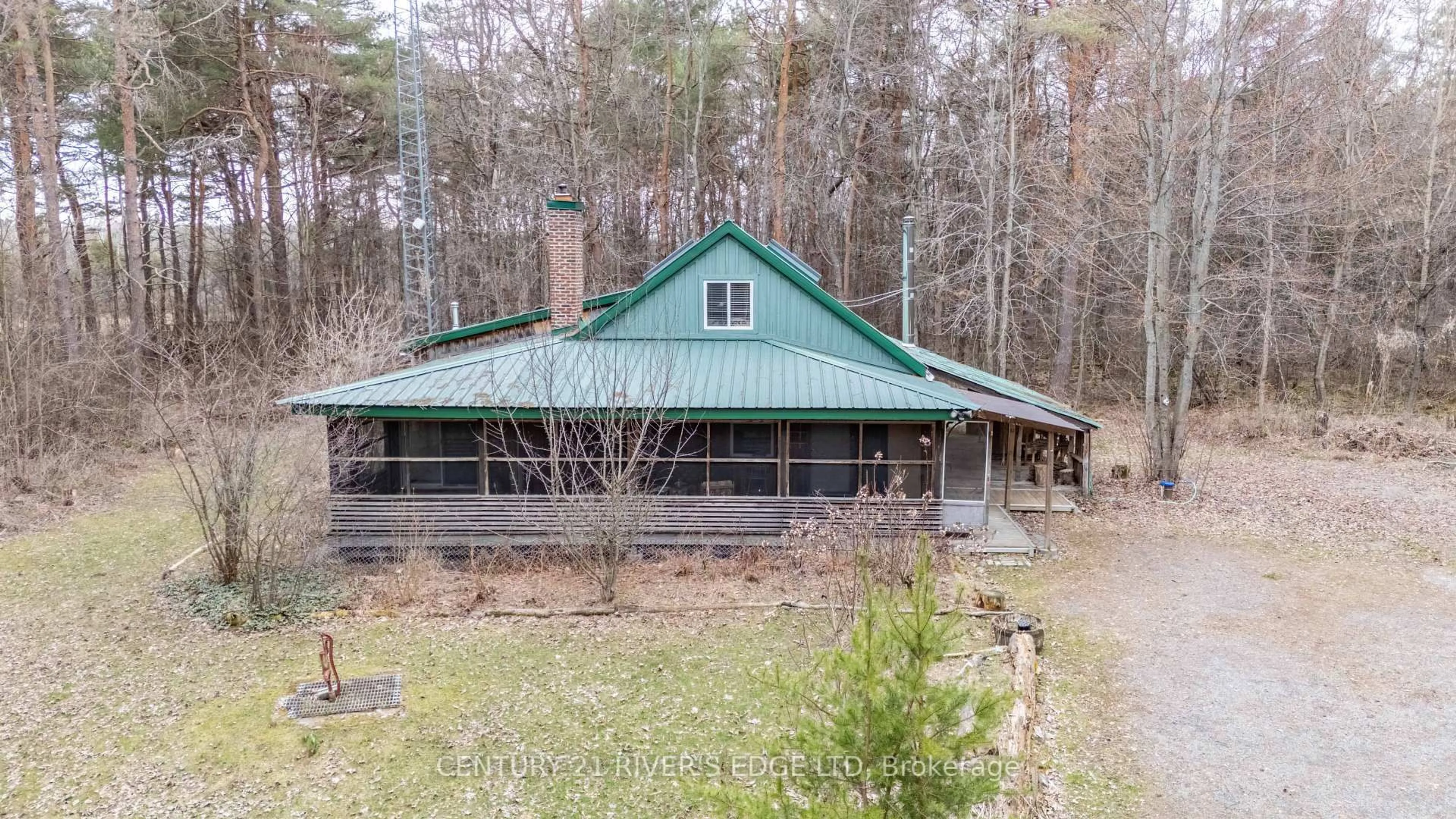 A pic from outside/outdoor area/front of a property/back of a property/a pic from drone, building for 4370 Lords Mills Rd, Augusta Ontario K0E 1T0