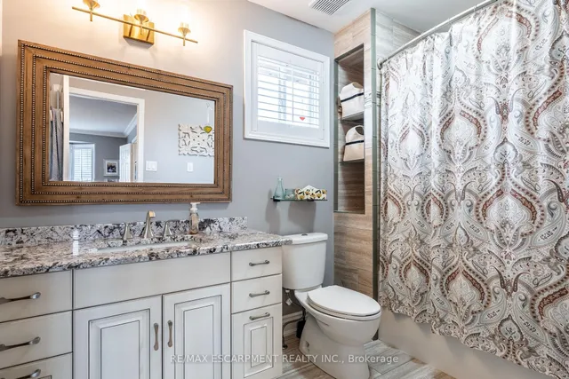 Additional property image - 221 Homebrook Dr