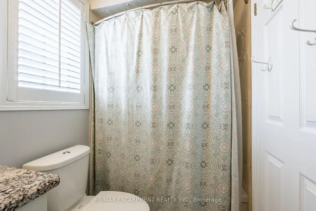 Additional property image - 221 Homebrook Dr