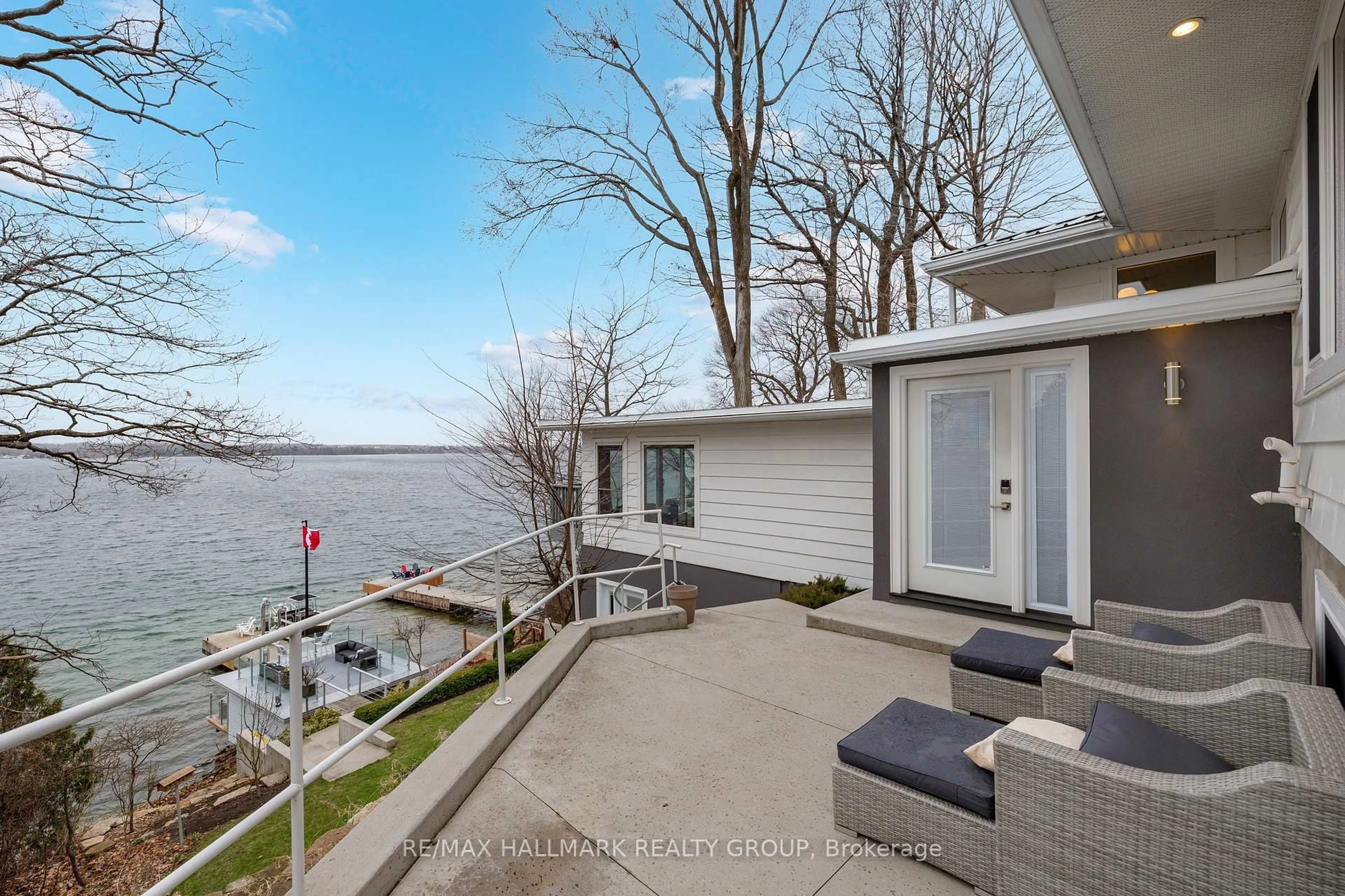 Patio, water/lake/river/ocean view for 197 Brockmere Cliff Rd, Elizabethtown-Kitley Ontario K6V 5T3