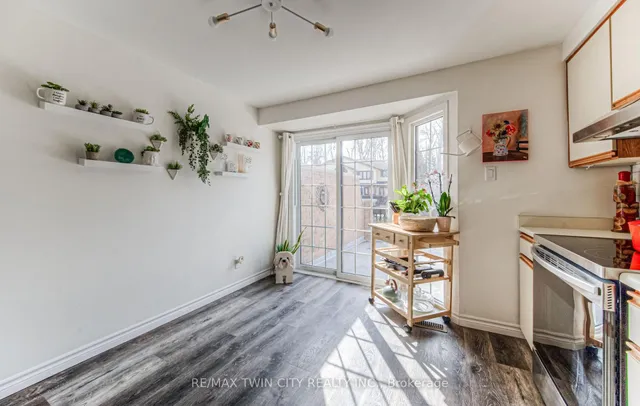 Additional property image - 224 Kingswood Dr Unit 5