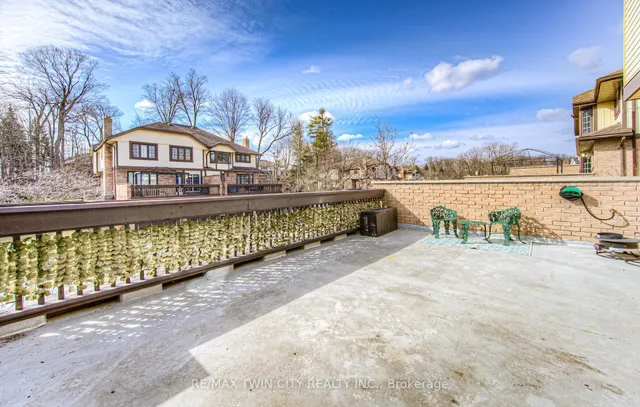 Additional property image - 224 Kingswood Dr Unit 5