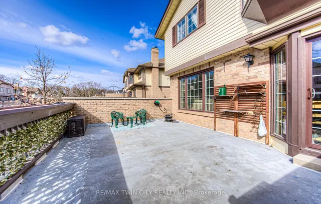 Additional property image - 224 Kingswood Dr Unit 5
