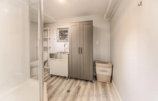 Additional property image - 224 Kingswood Dr Unit 5