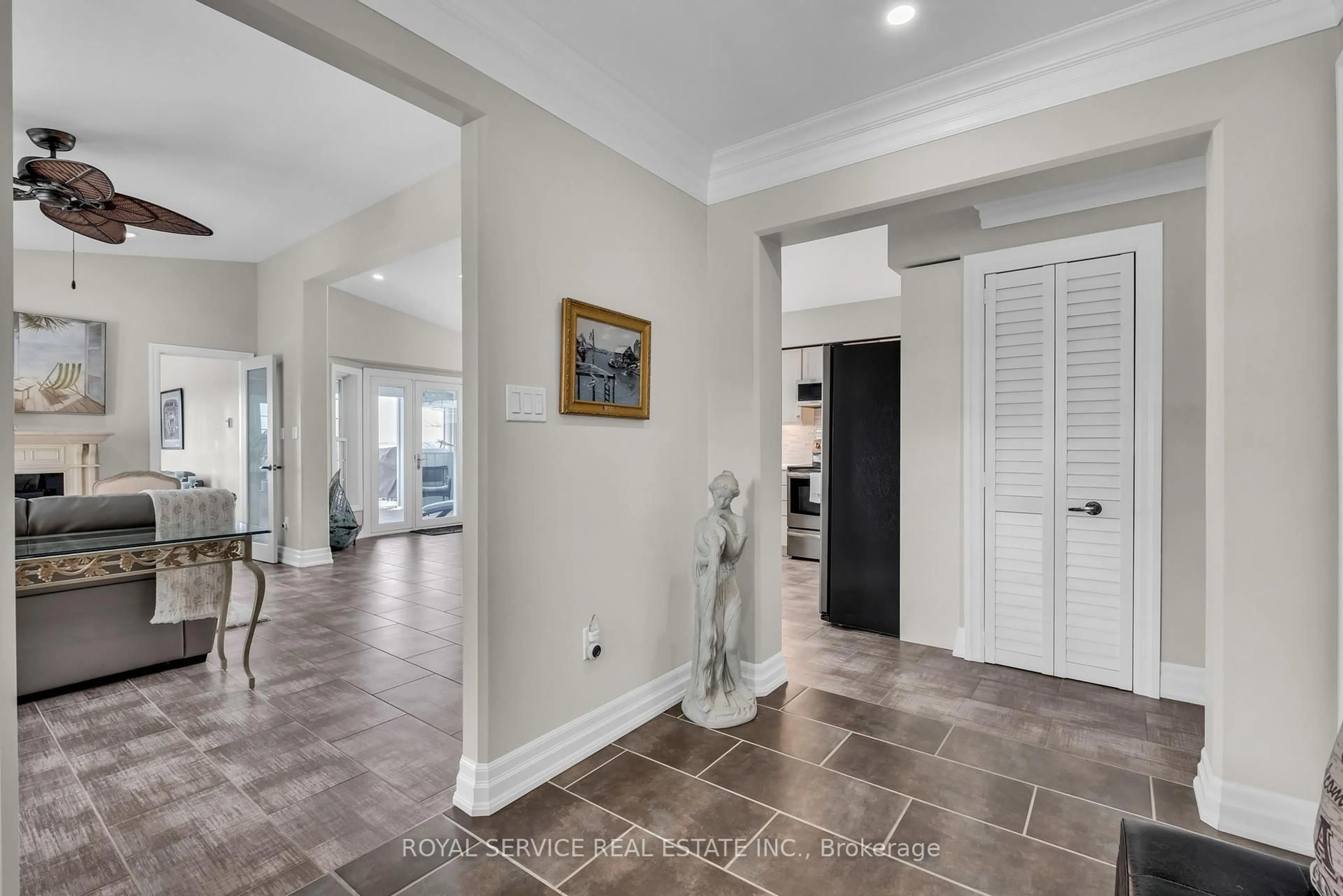 Indoor entryway for 6916 County Rd 18 Rd #700, Alnwick/Haldimand Ontario K0K 2X0