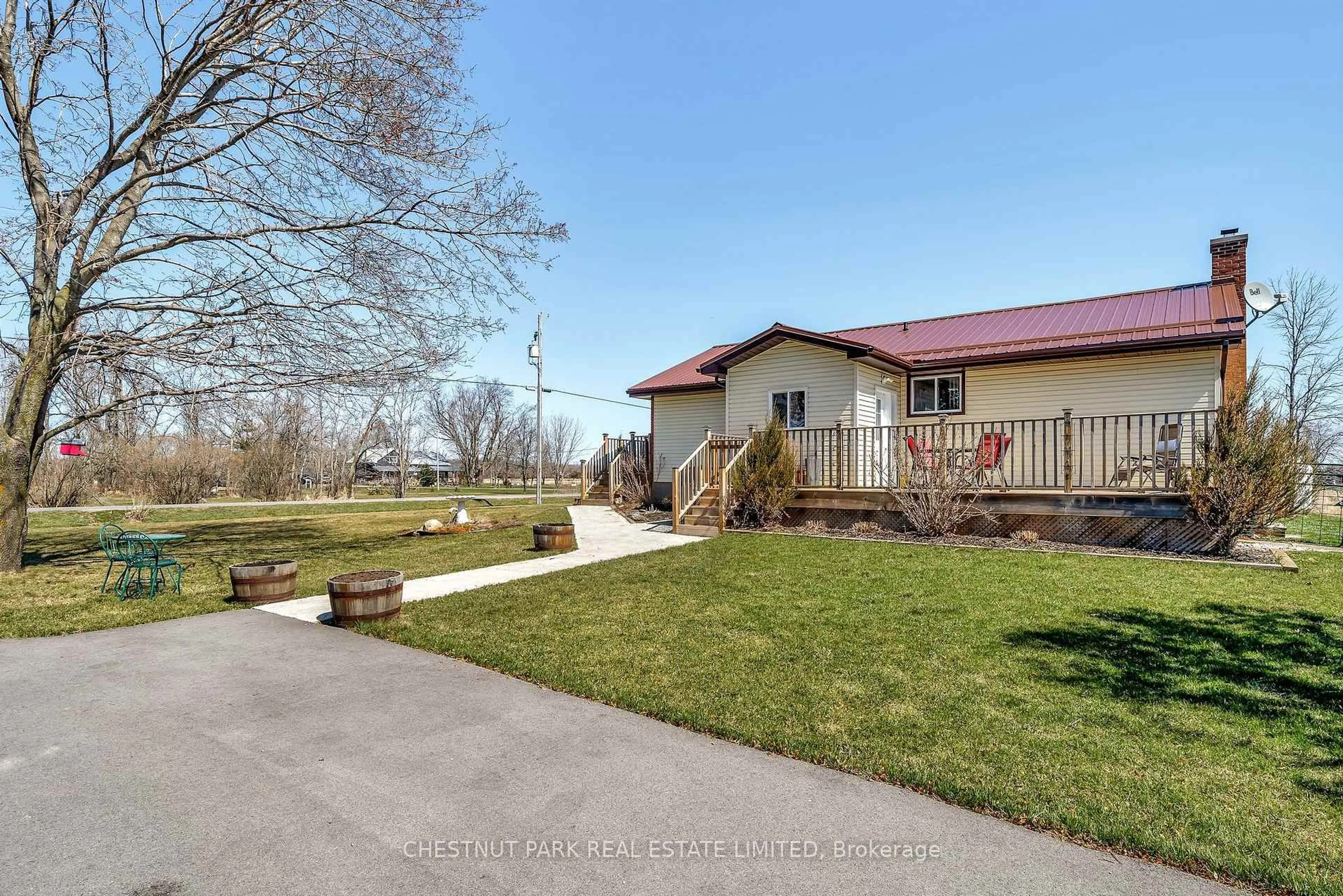 A pic from outside/outdoor area/front of a property/back of a property/a pic from drone, unknown for 394 Jericho Rd, Prince Edward County Ontario K0K 1W0