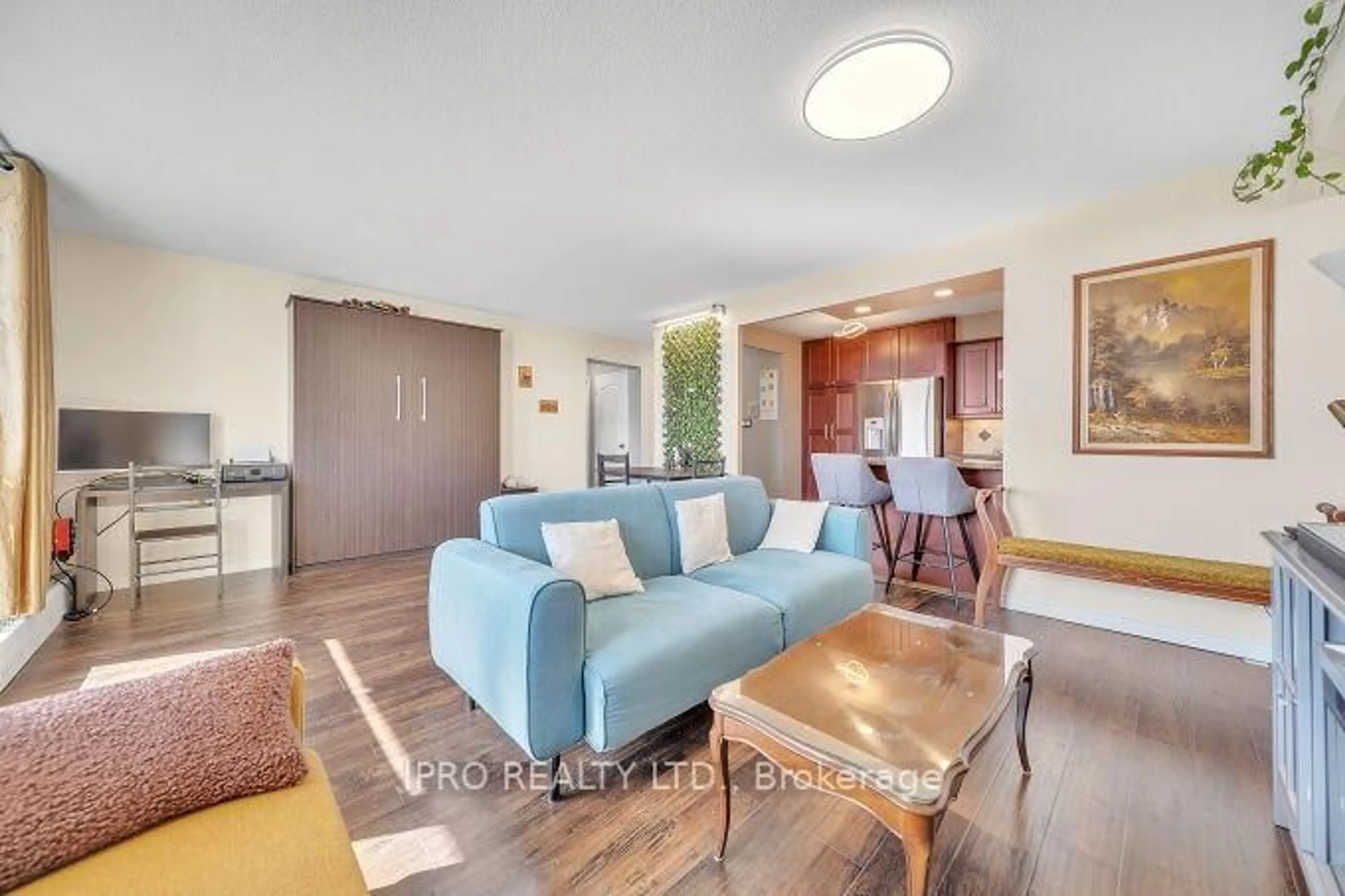 Living room with furniture, unknown for 225 Harvard Pl #1401, Waterloo Ontario N2J 4H4