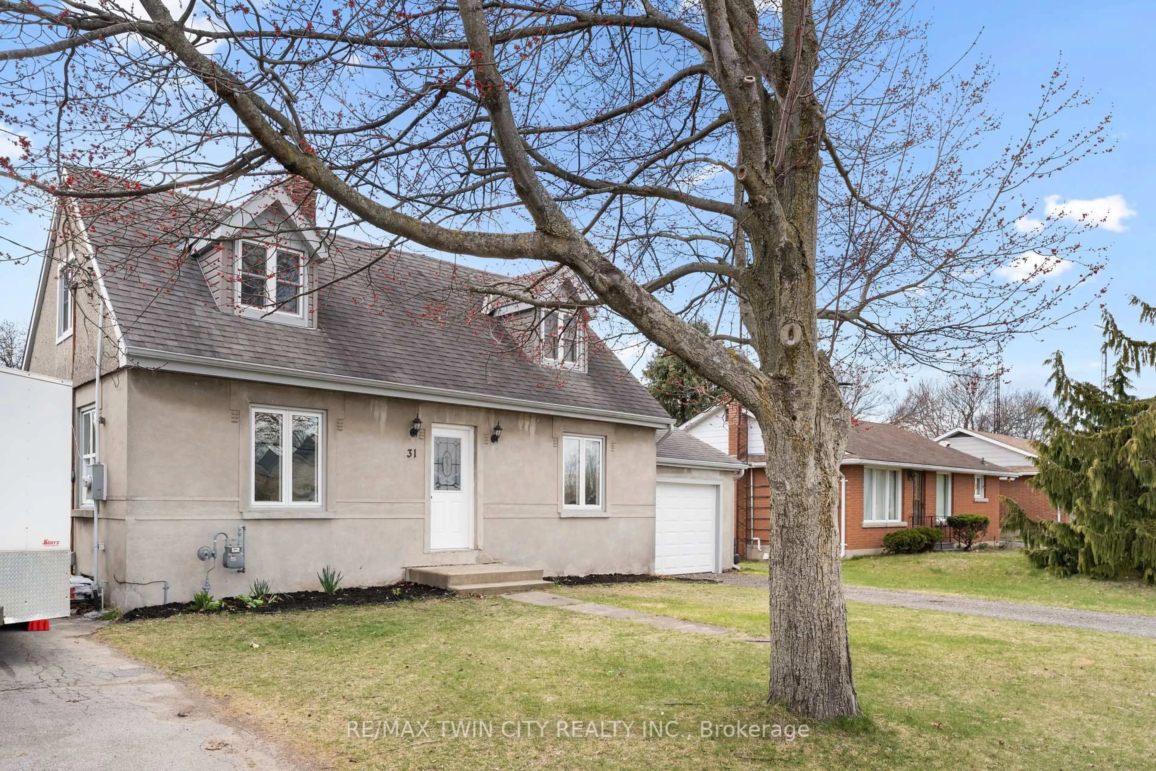 Home with brick exterior material, street for 31 George St, Norfolk Ontario N0E 1G0