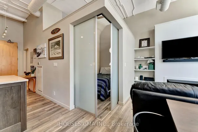 Additional property image - 410 King St Unit 118