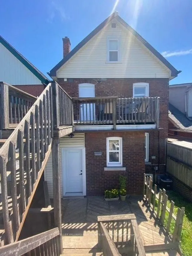Primary image of 11 Barnesdale Ave