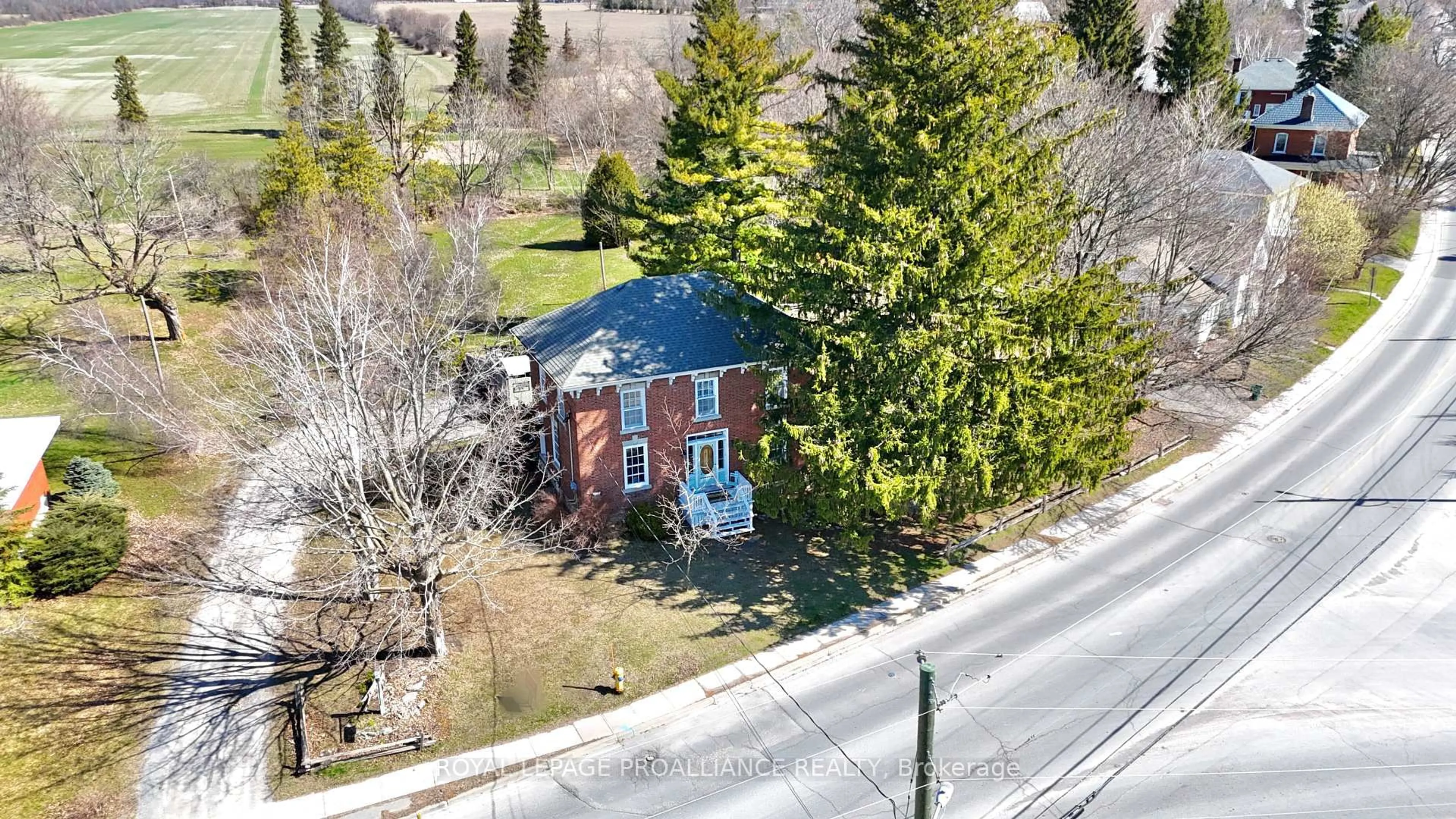 A pic from outside/outdoor area/front of a property/back of a property/a pic from drone, street for 374 Bloomfield Main St, Prince Edward County Ontario K0K 1G0