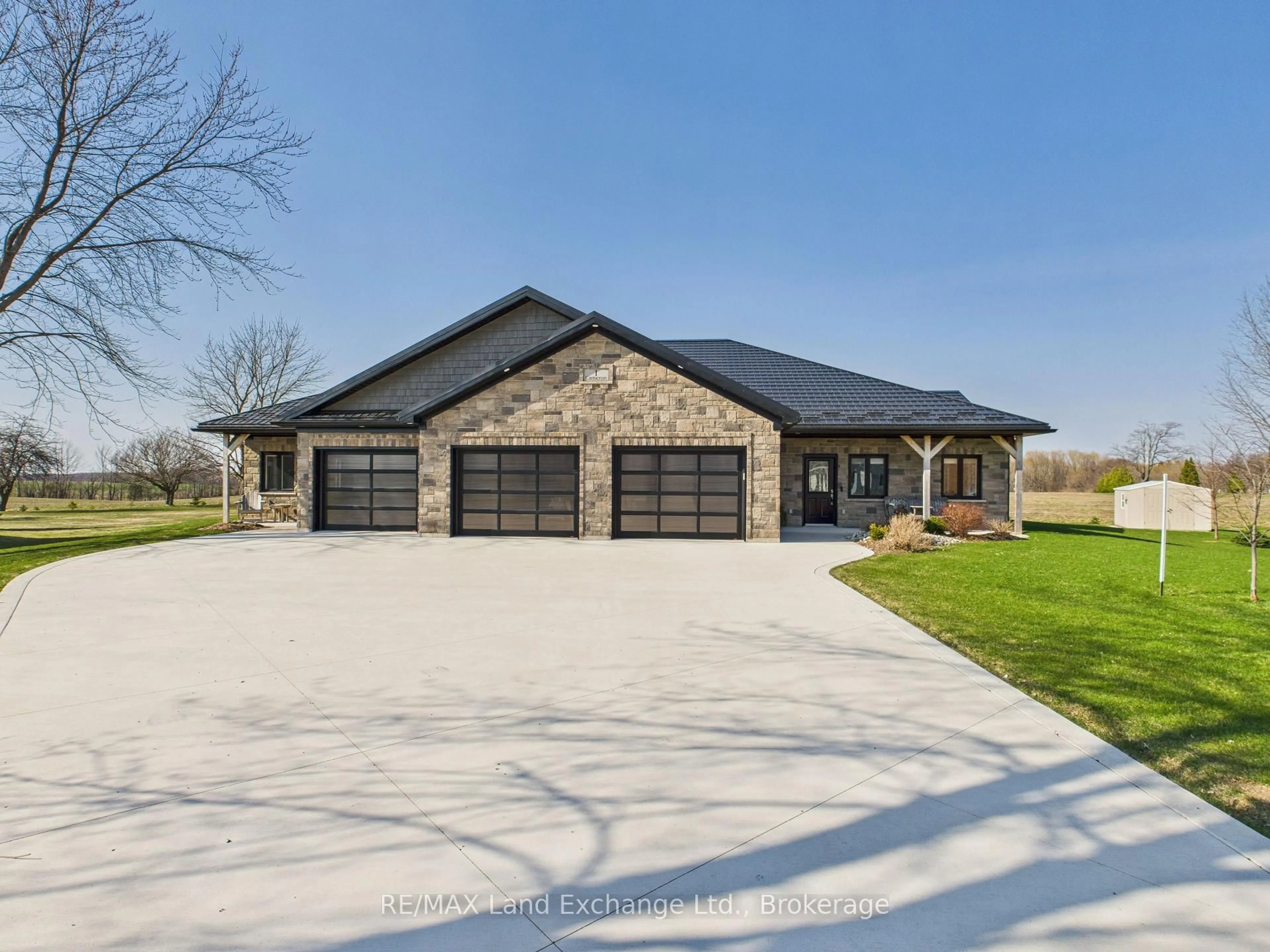 Home with brick exterior material, unknown for 1 Cameron St, Kincardine Ontario N0G 2T0