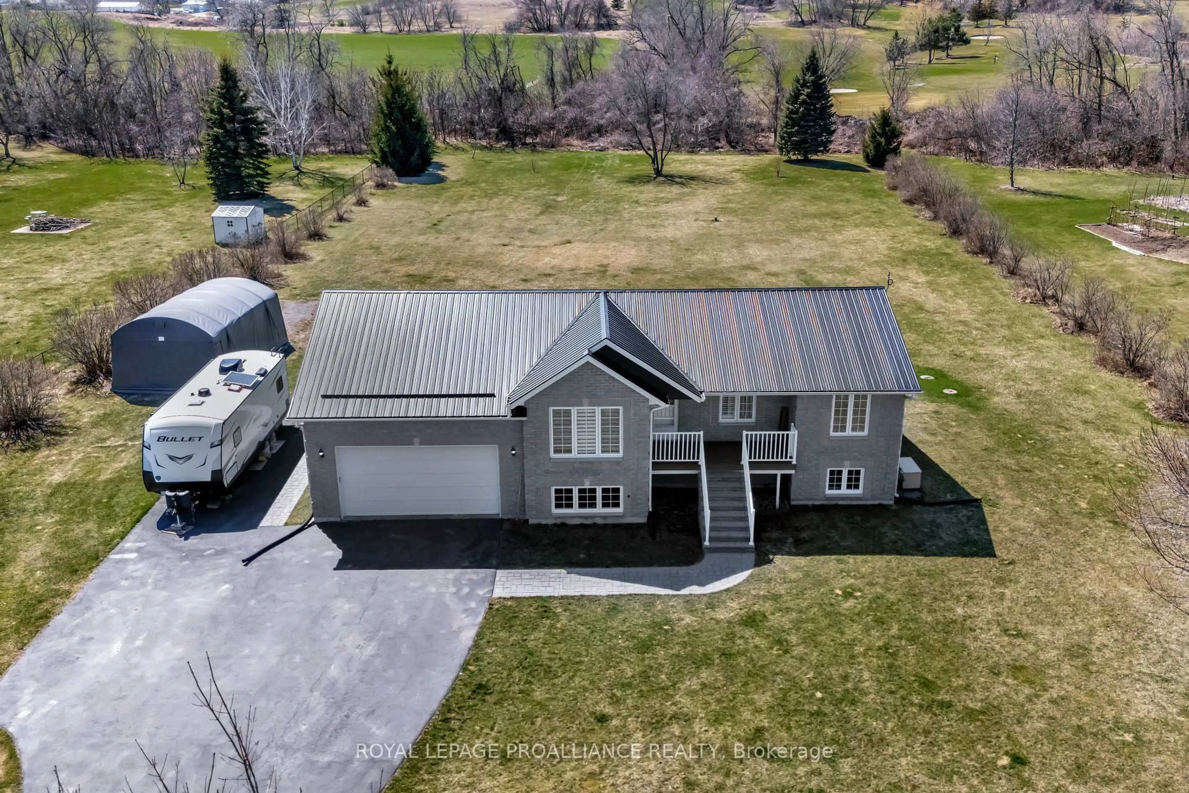 A pic from outside/outdoor area/front of a property/back of a property/a pic from drone, street for 110 Dor-Ann Dr, Hastings Ontario K0K 2C0