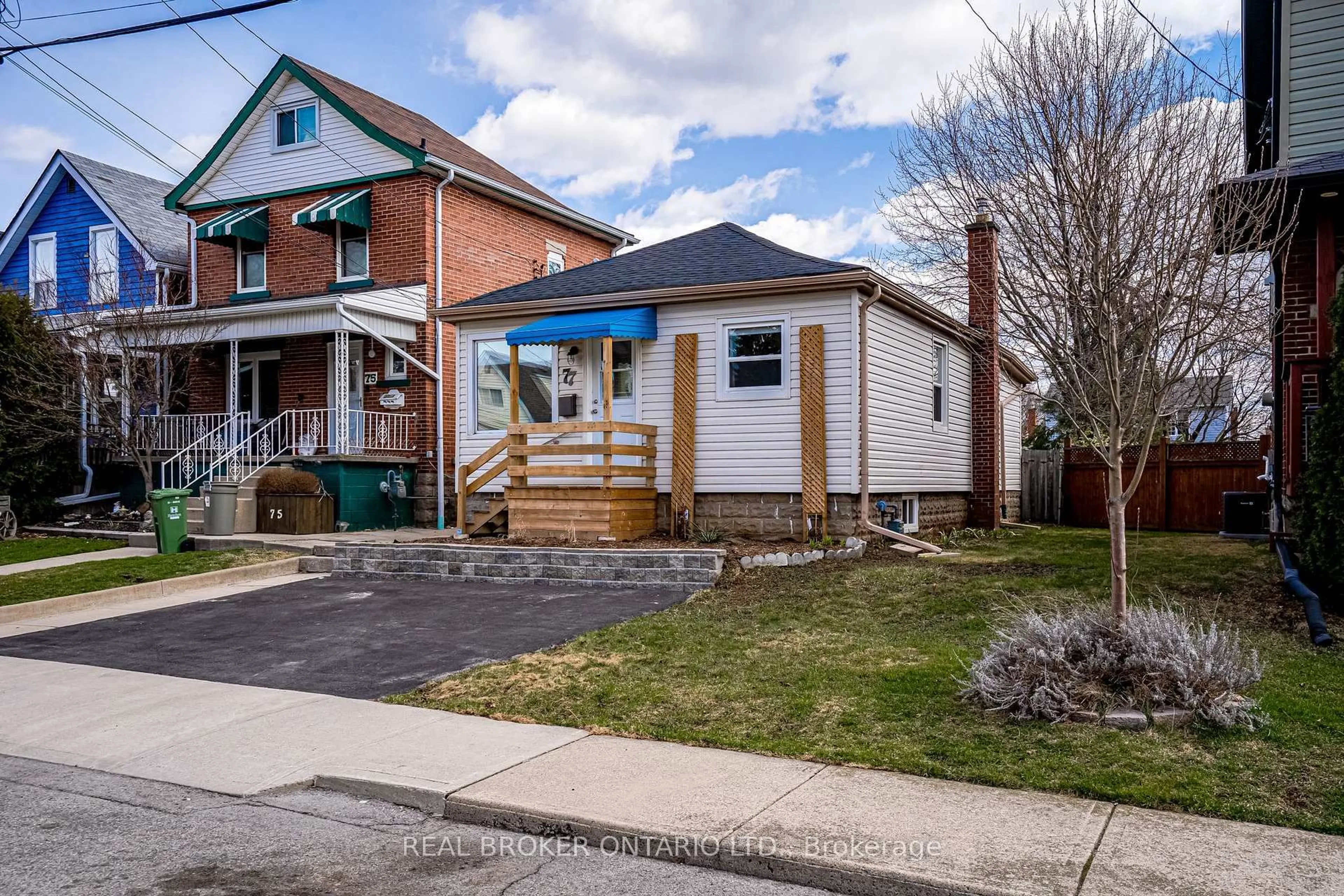 Home with brick exterior material, street for 77 East 24th St, Hamilton Ontario L8V 2X9