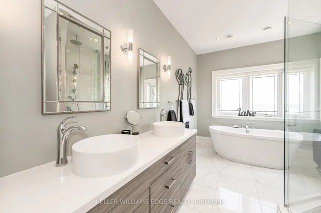 Additional property image - 1081 Beach Blvd