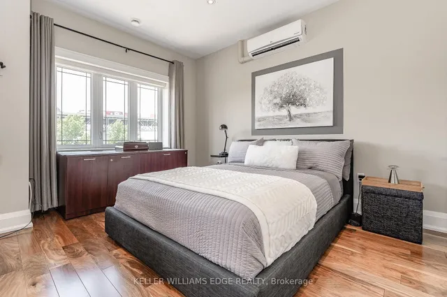 Additional property image - 1081 Beach Blvd