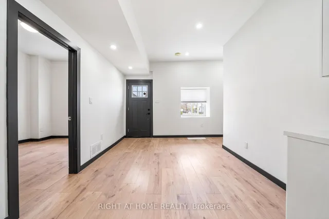 Additional image 36 of 32 Britannia Ave