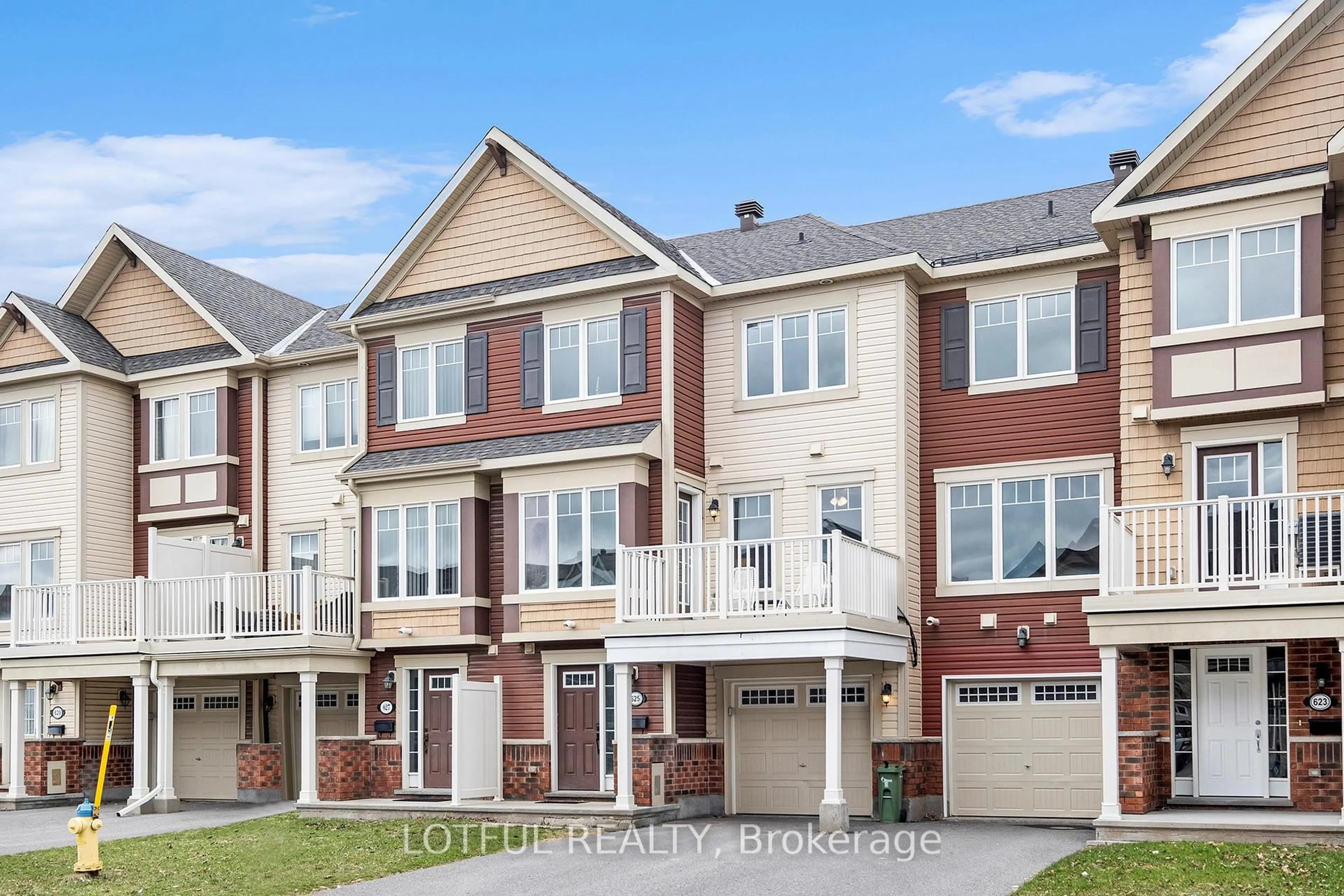 Home with brick exterior material, street for 625 Bluegill Ave, Ottawa Ontario K2J 5Y8